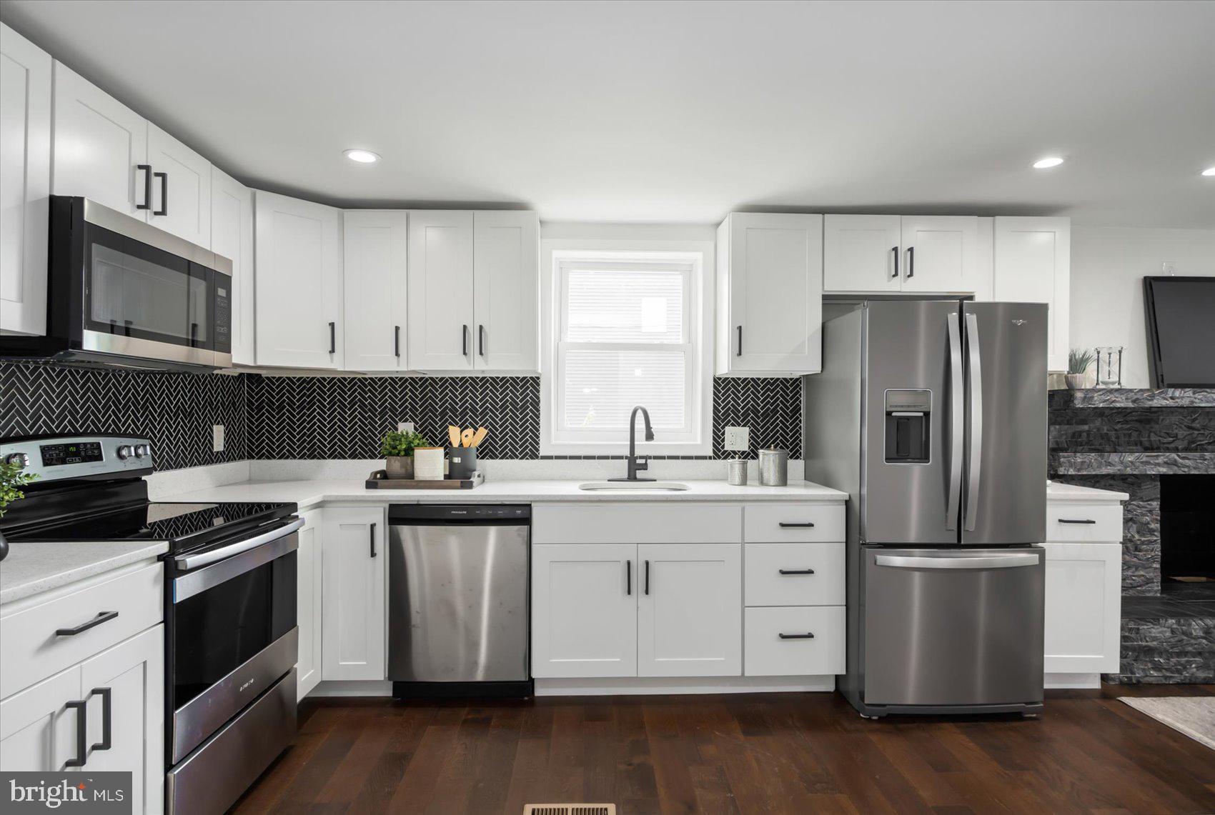 SPARROWS POINT - Residential