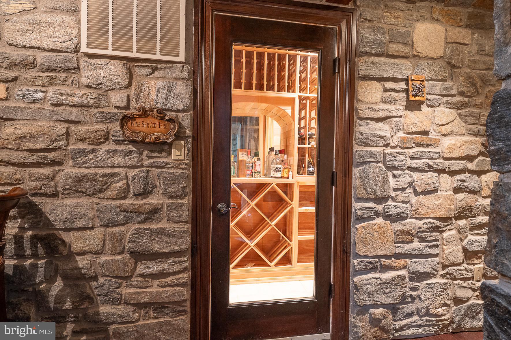 BRYN MAWR - Residential