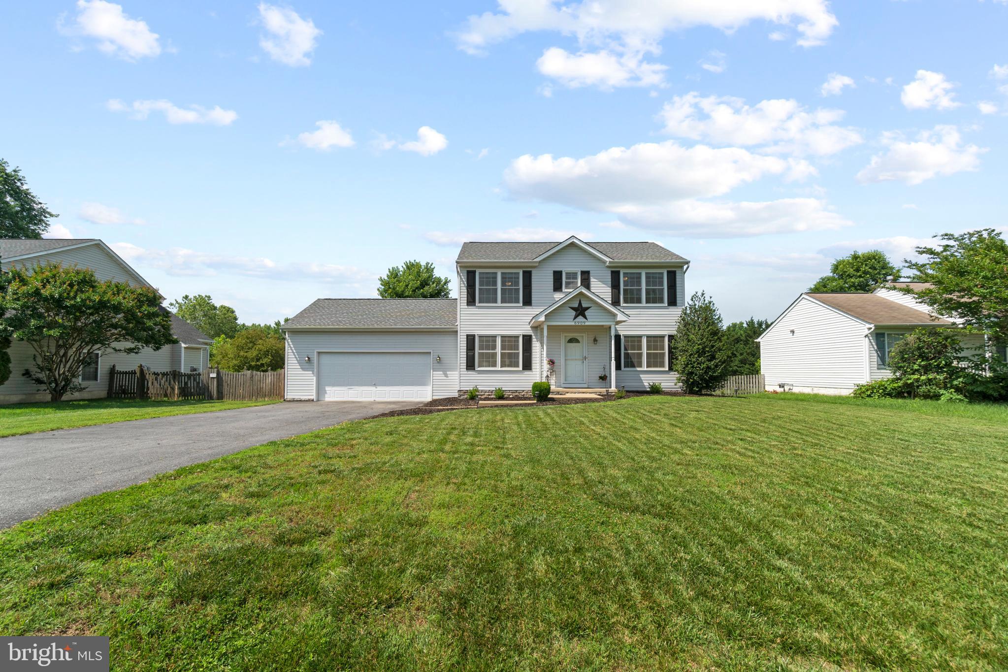 SMOKETREE - Residential