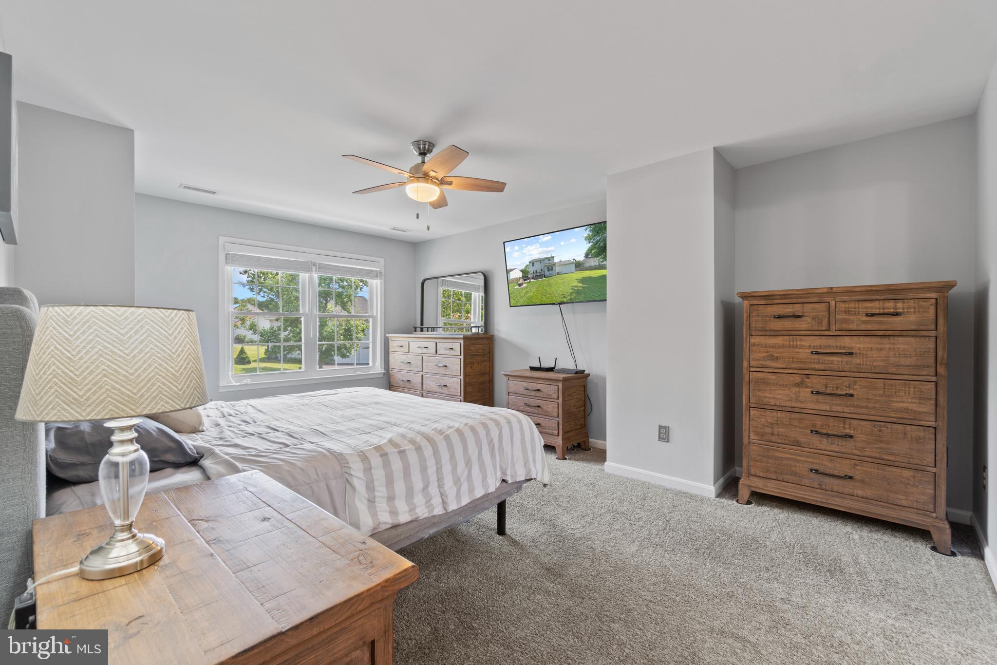 SMOKETREE - Residential