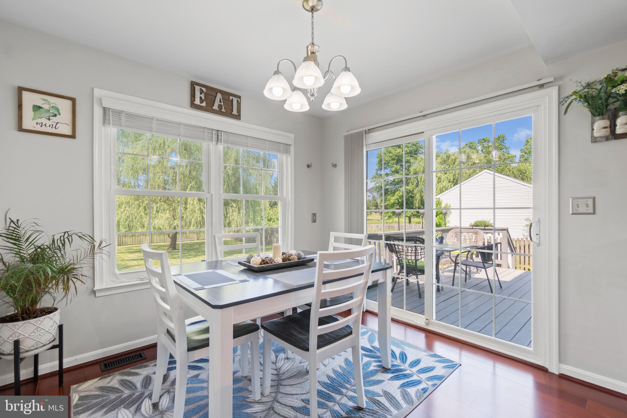 SMOKETREE - Residential