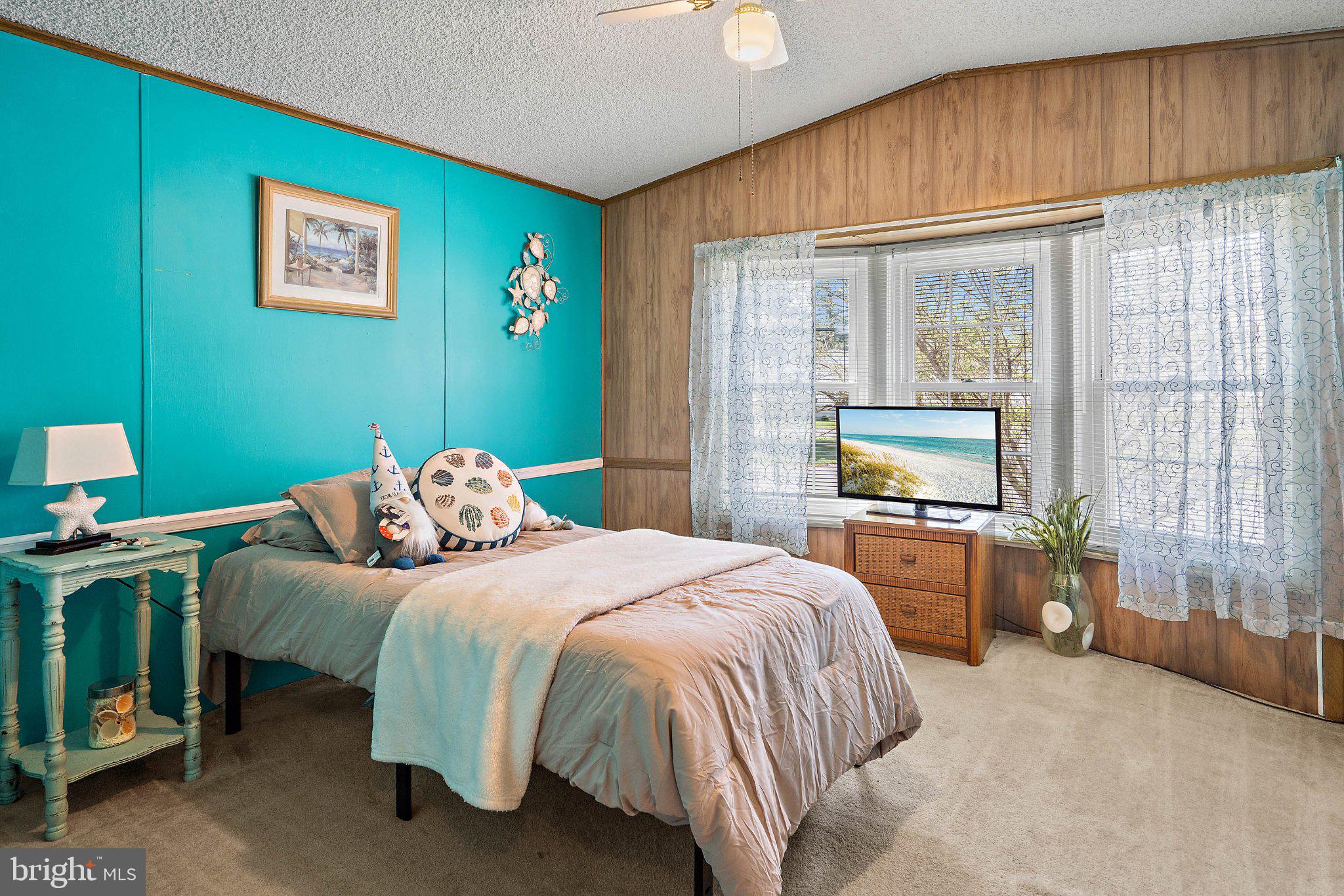 ASPEN MEADOWS - Residential