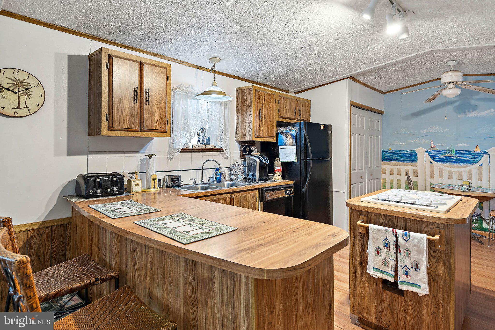 ASPEN MEADOWS - Residential