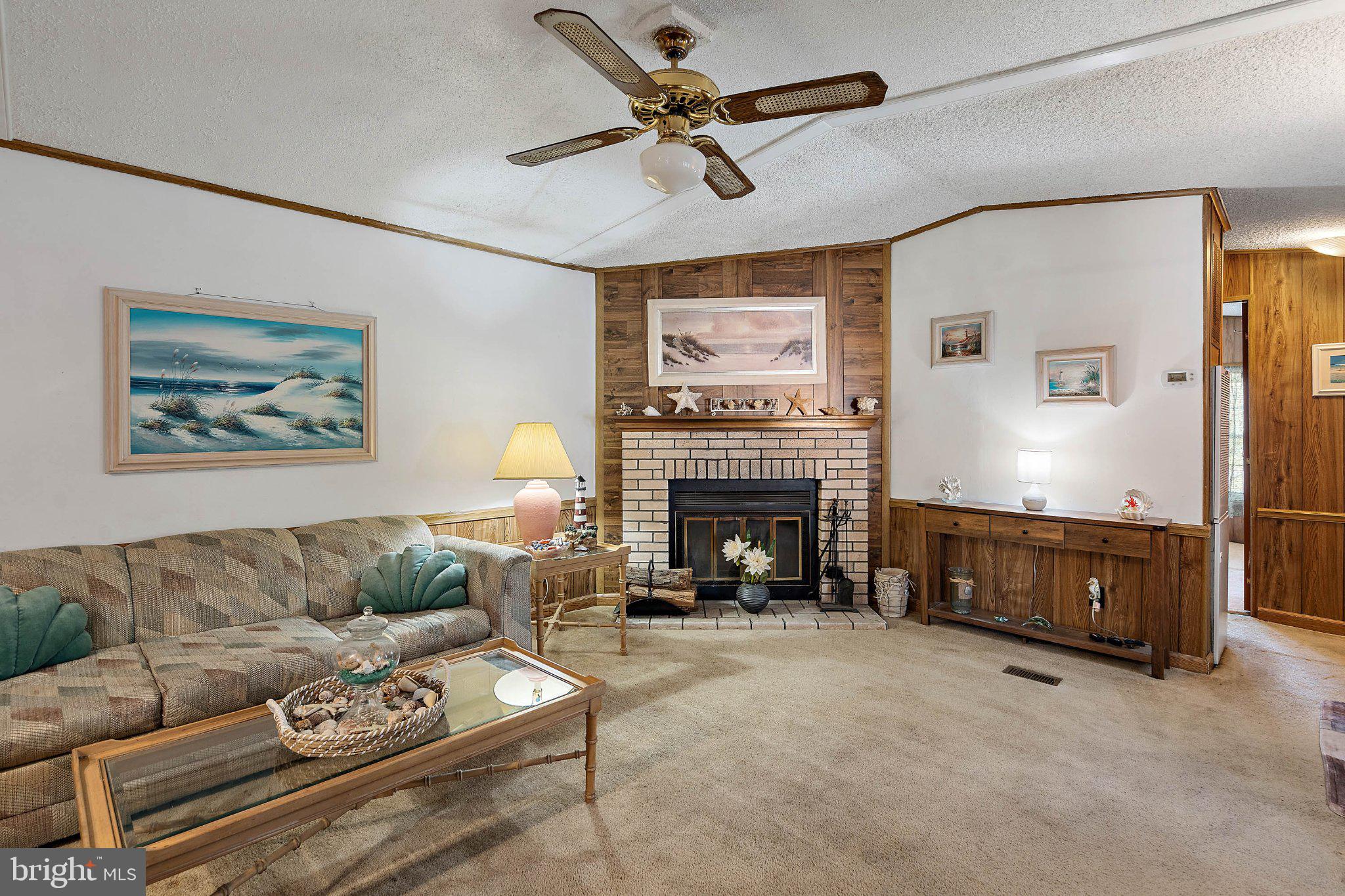 ASPEN MEADOWS - Residential