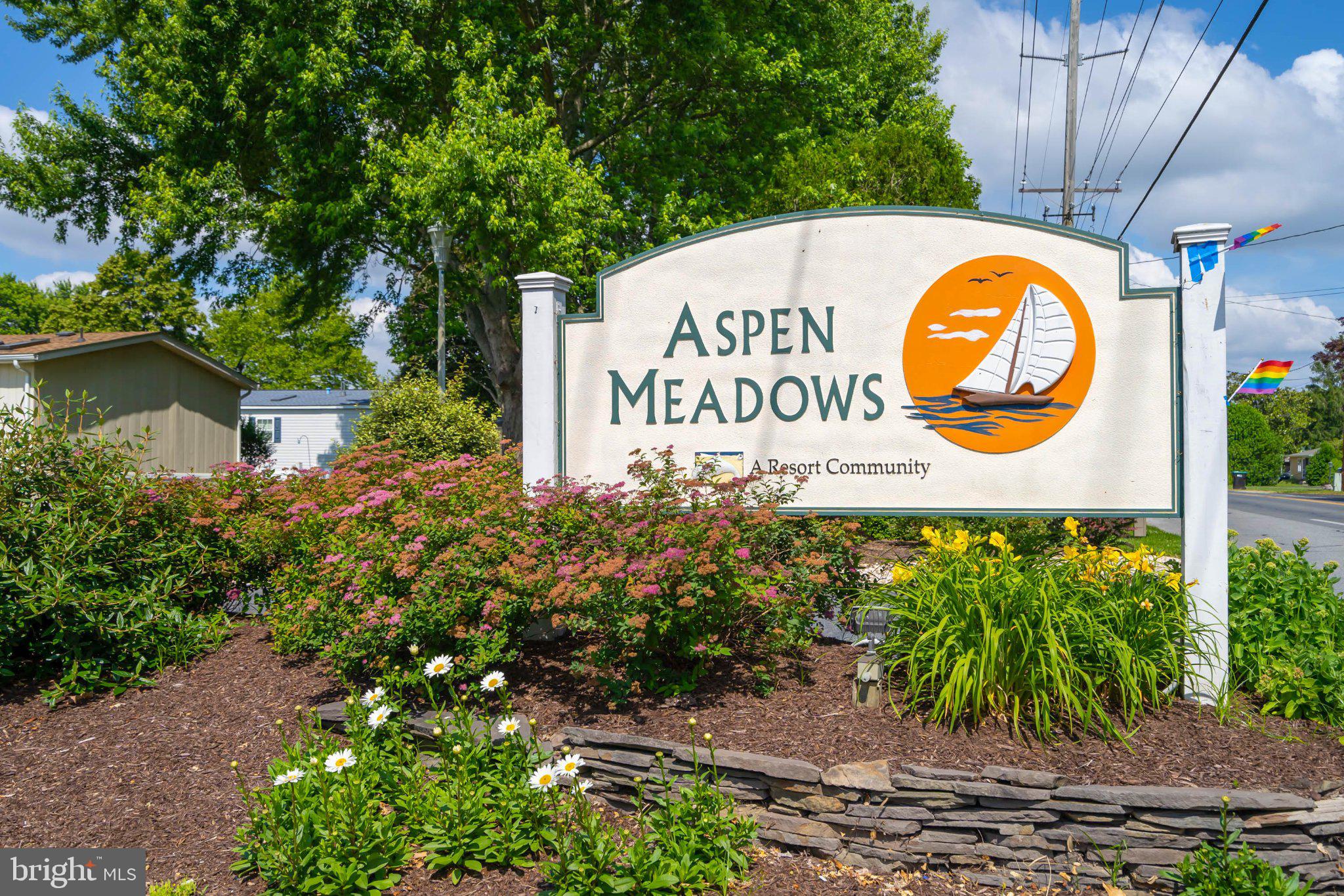 ASPEN MEADOWS - Residential