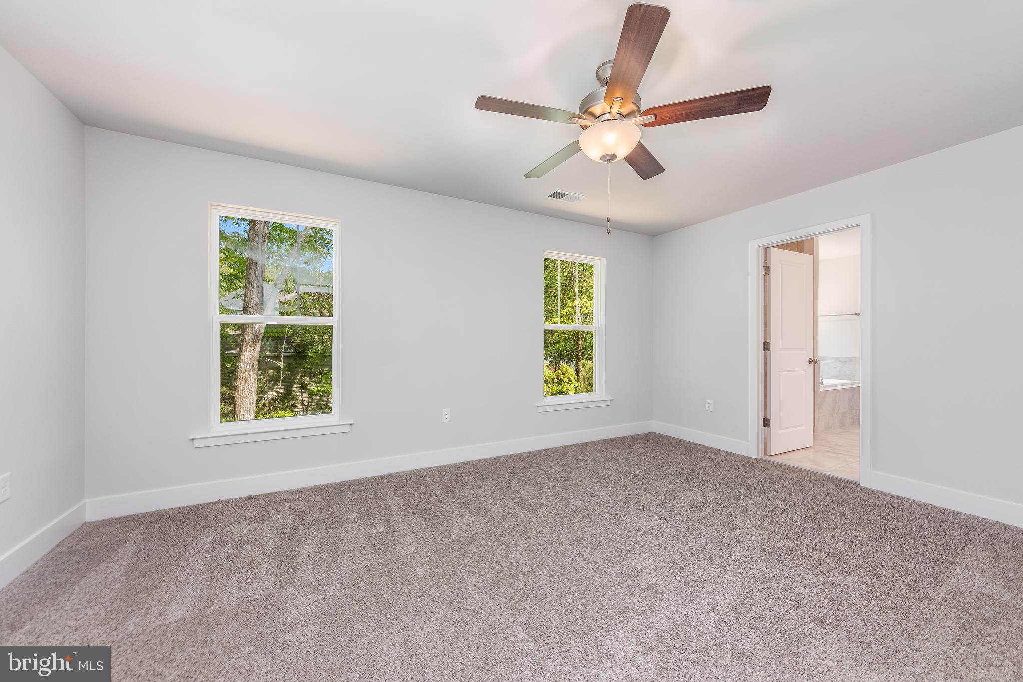 LAKE WILDERNESS - Residential