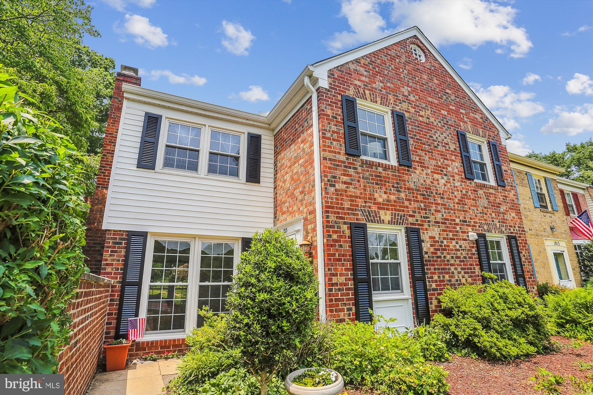 1015 NELSON STREET 38-101