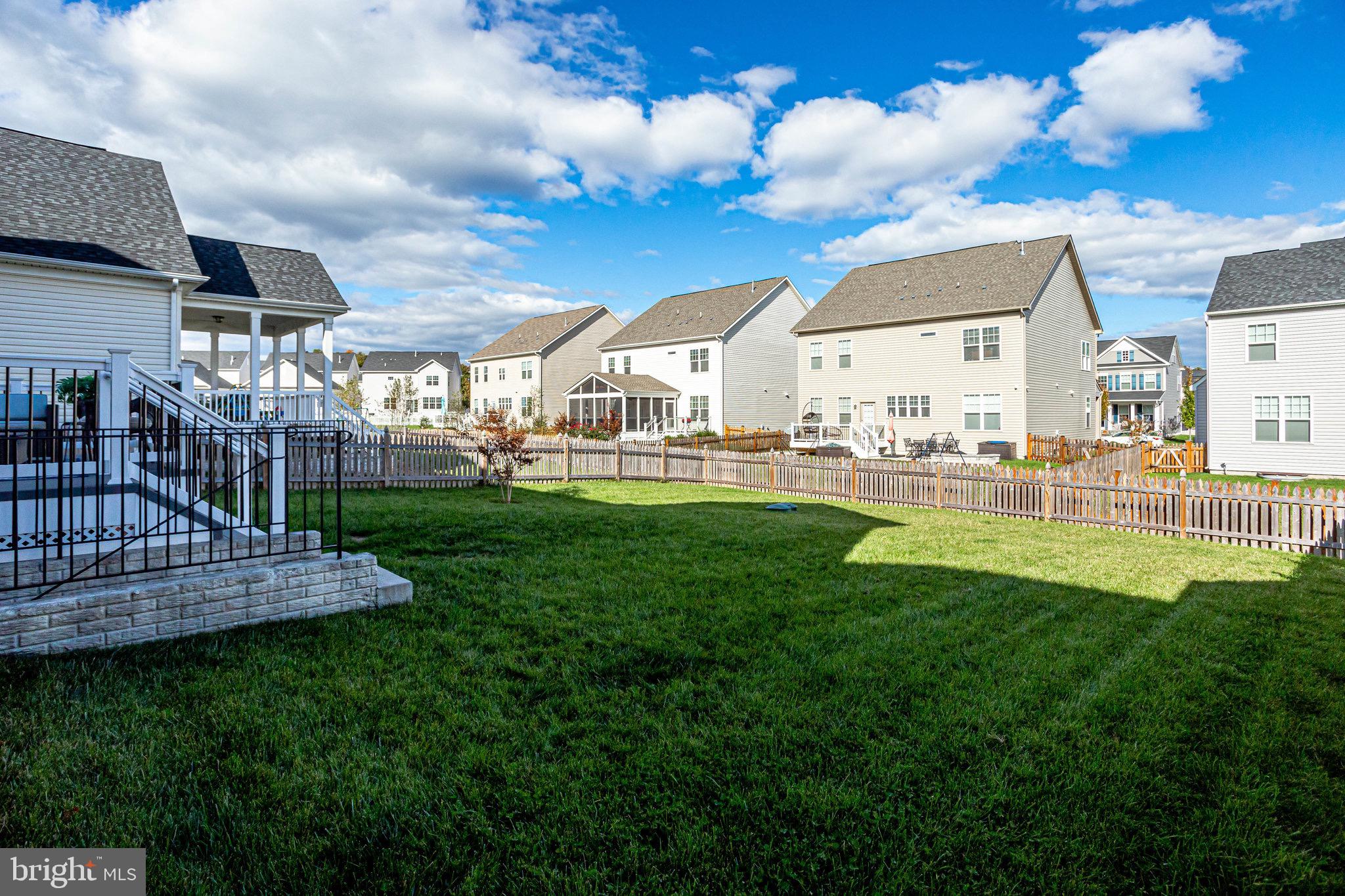 MAYFAIR - Residential