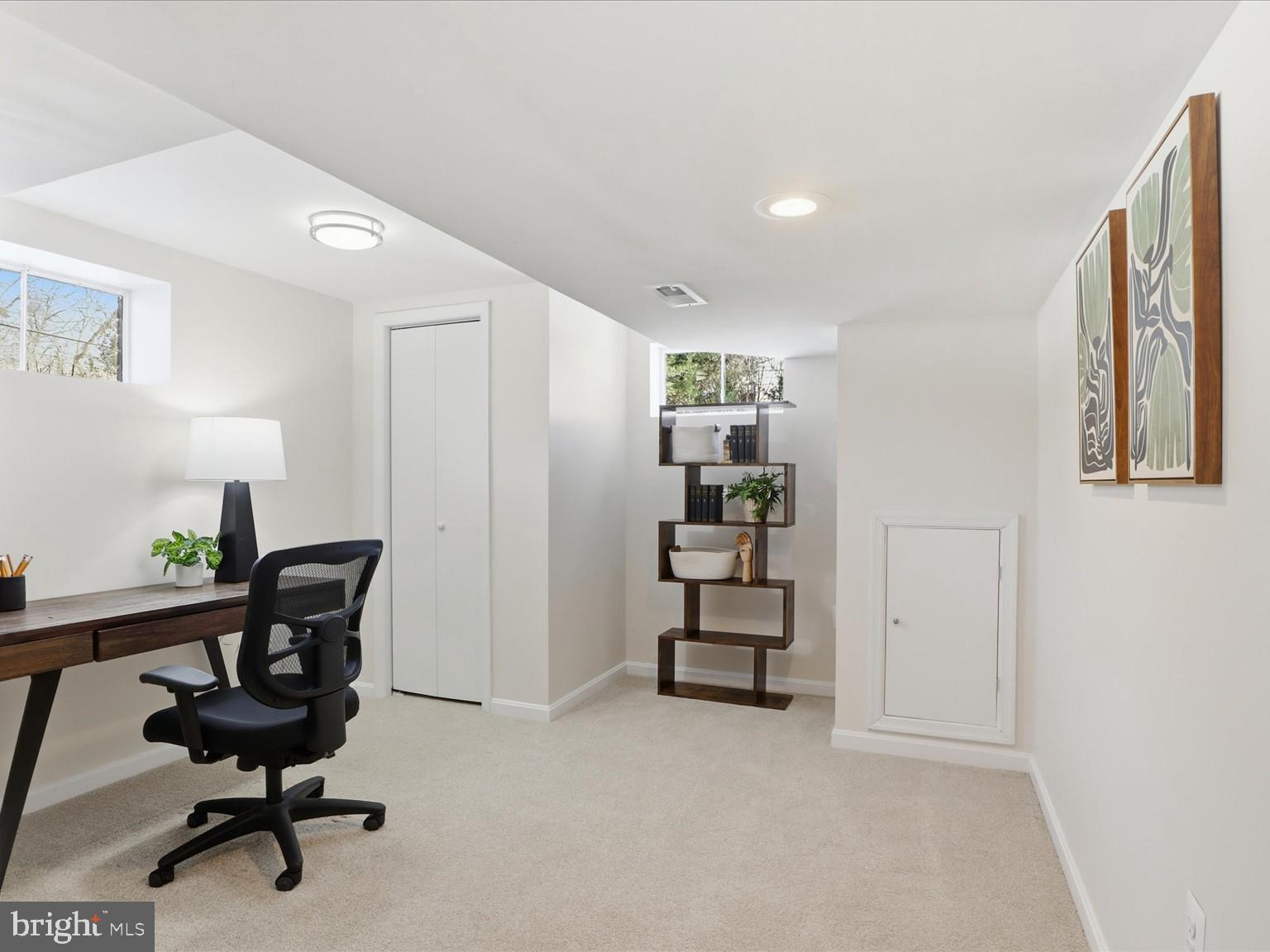 FAIRFAX ACRES - Residential