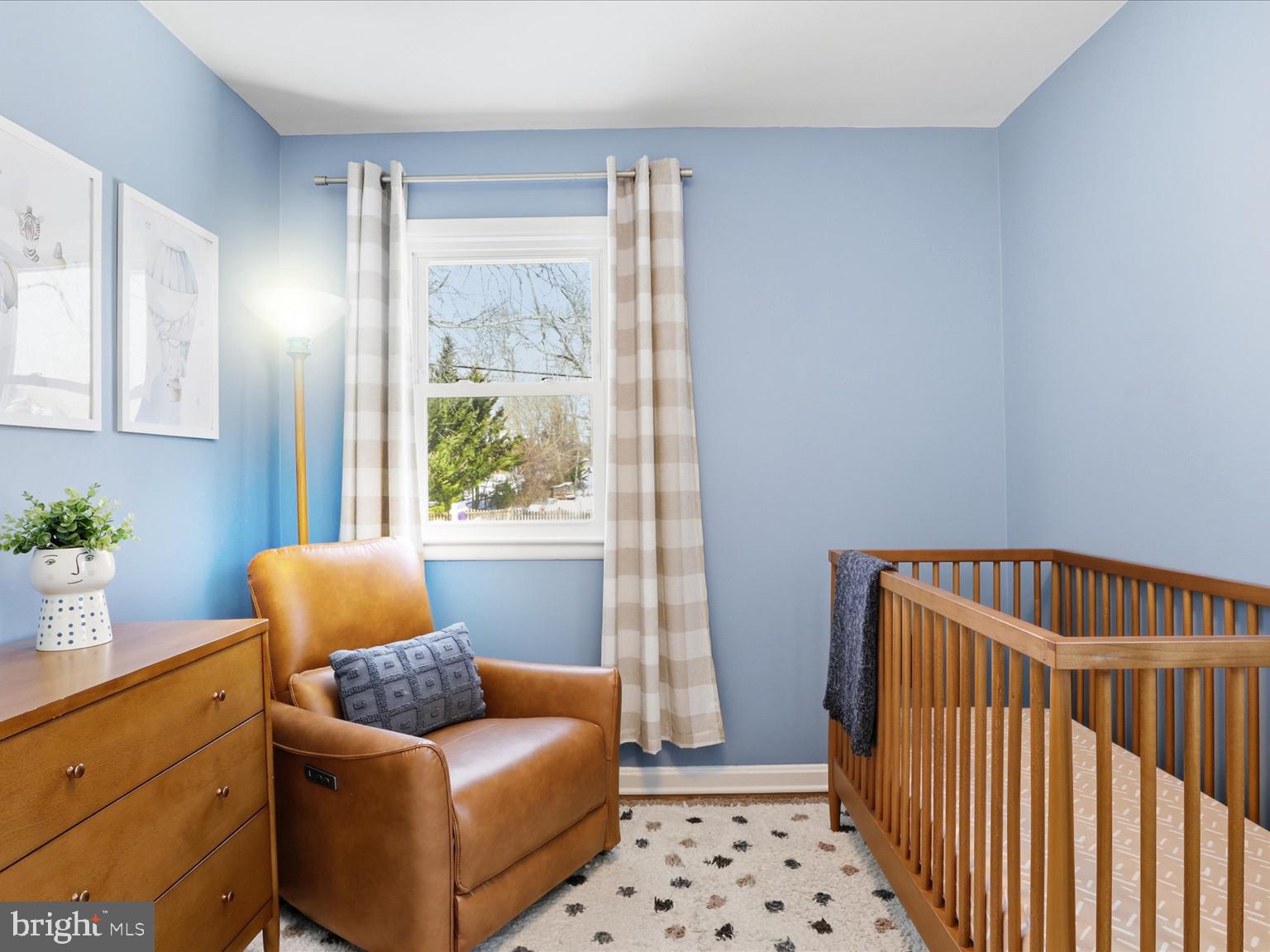 FAIRFAX ACRES - Residential