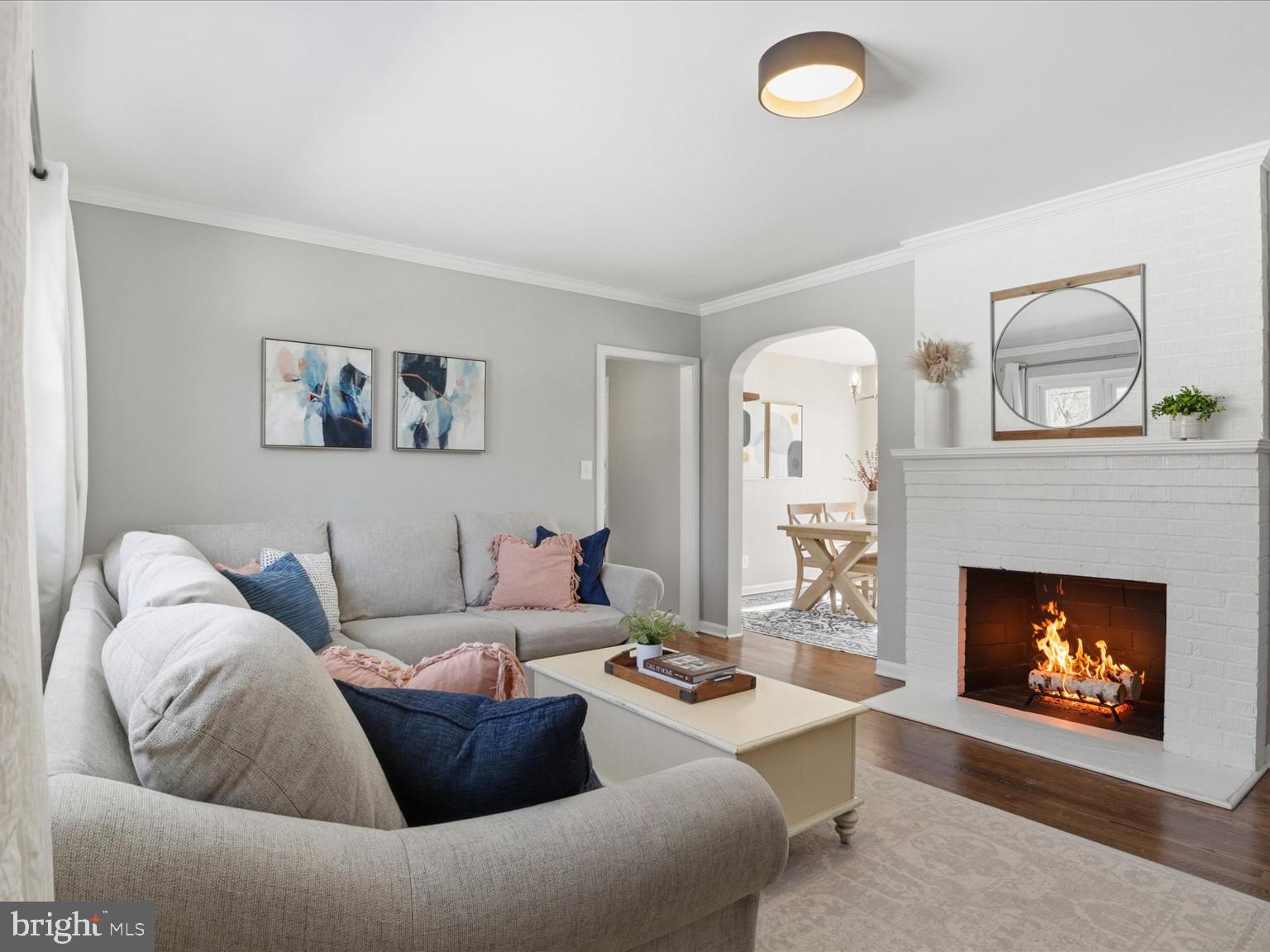 FAIRFAX ACRES - Residential