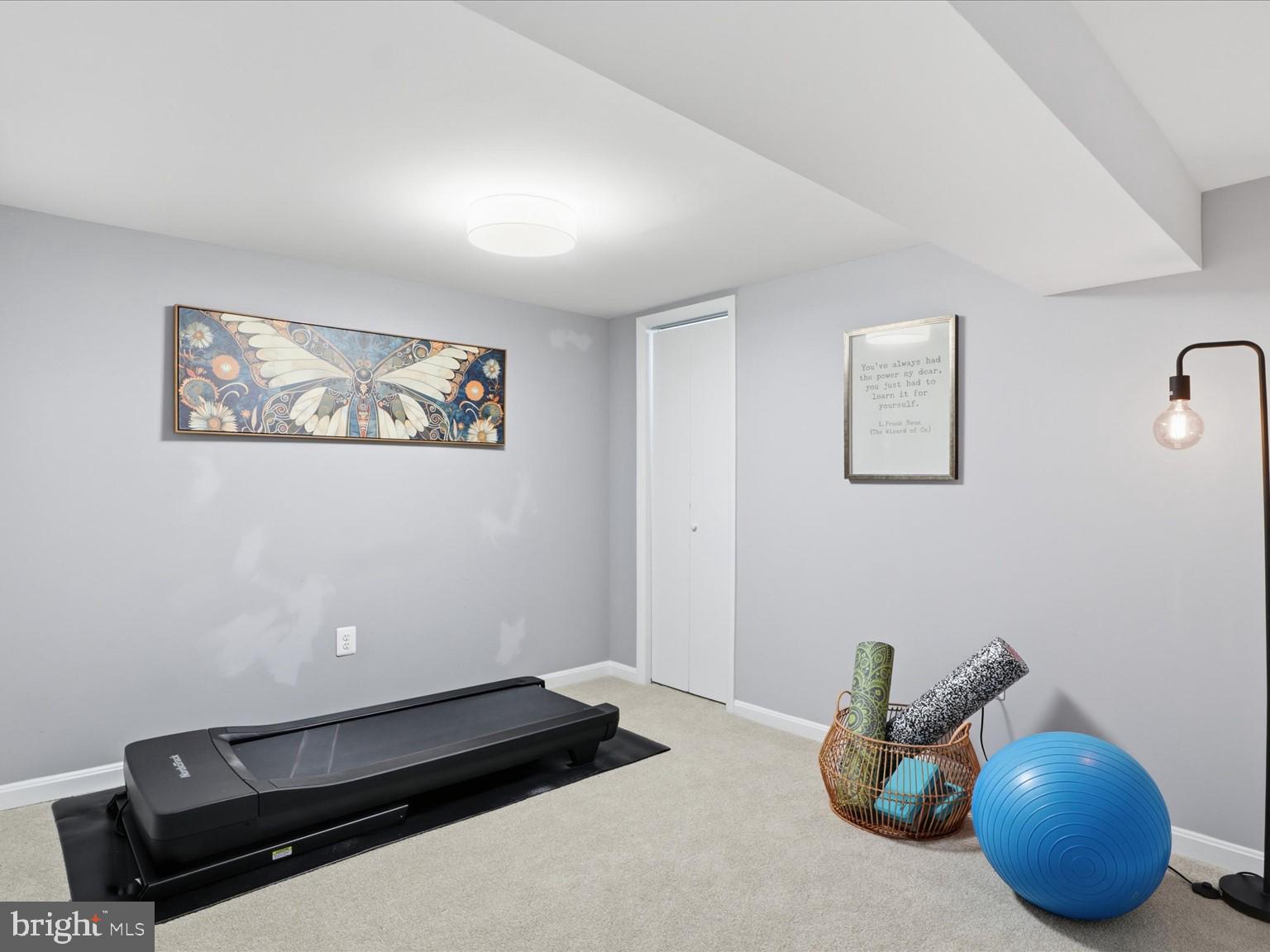 FAIRFAX ACRES - Residential