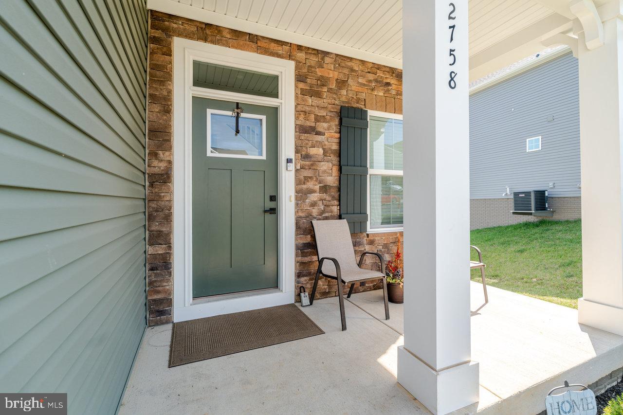 2758 DORVAL ROAD