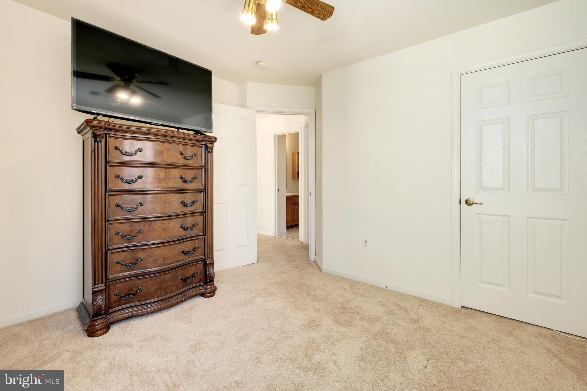 DALE CITY - Residential