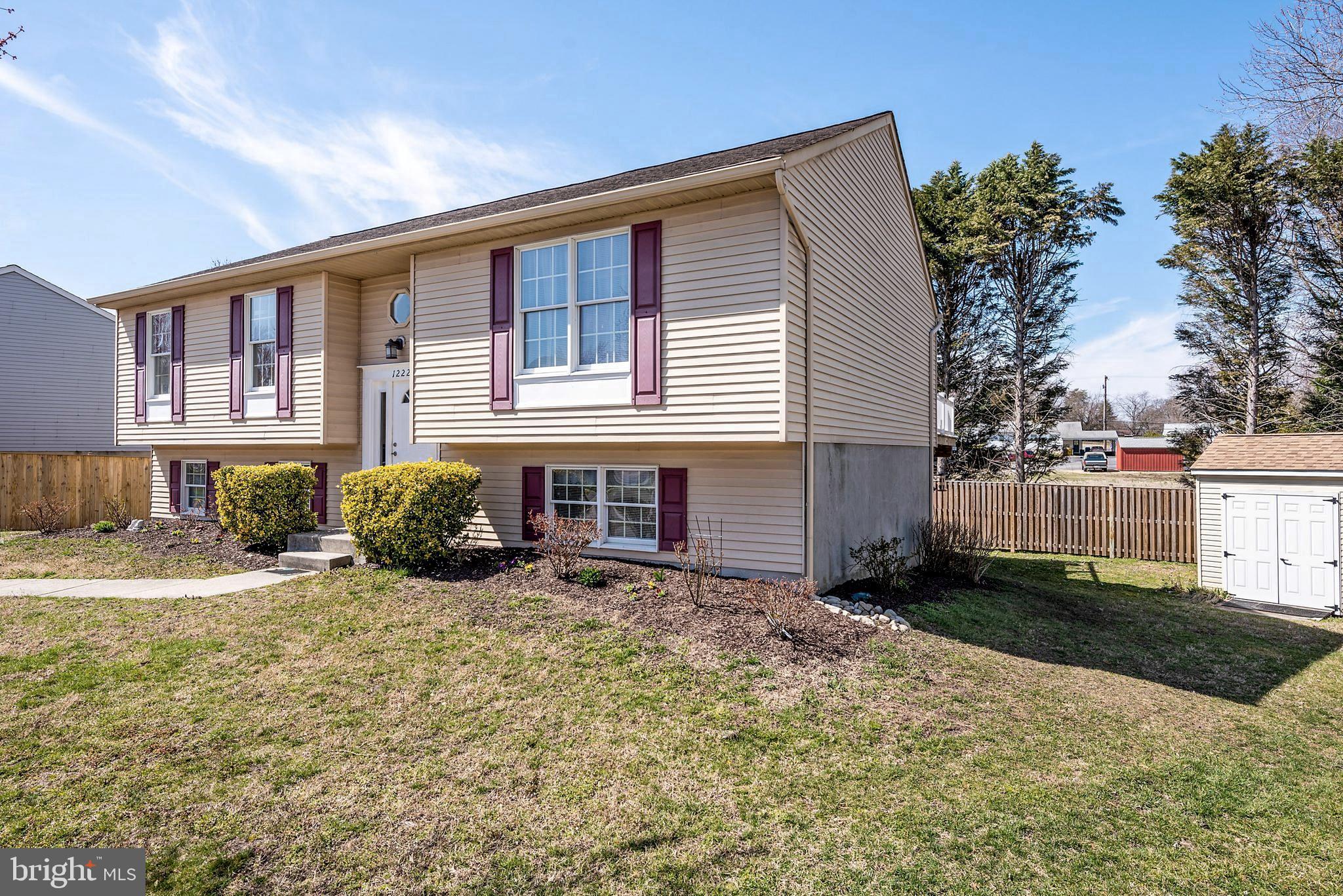 ROCK CREEK LANDING - Residential