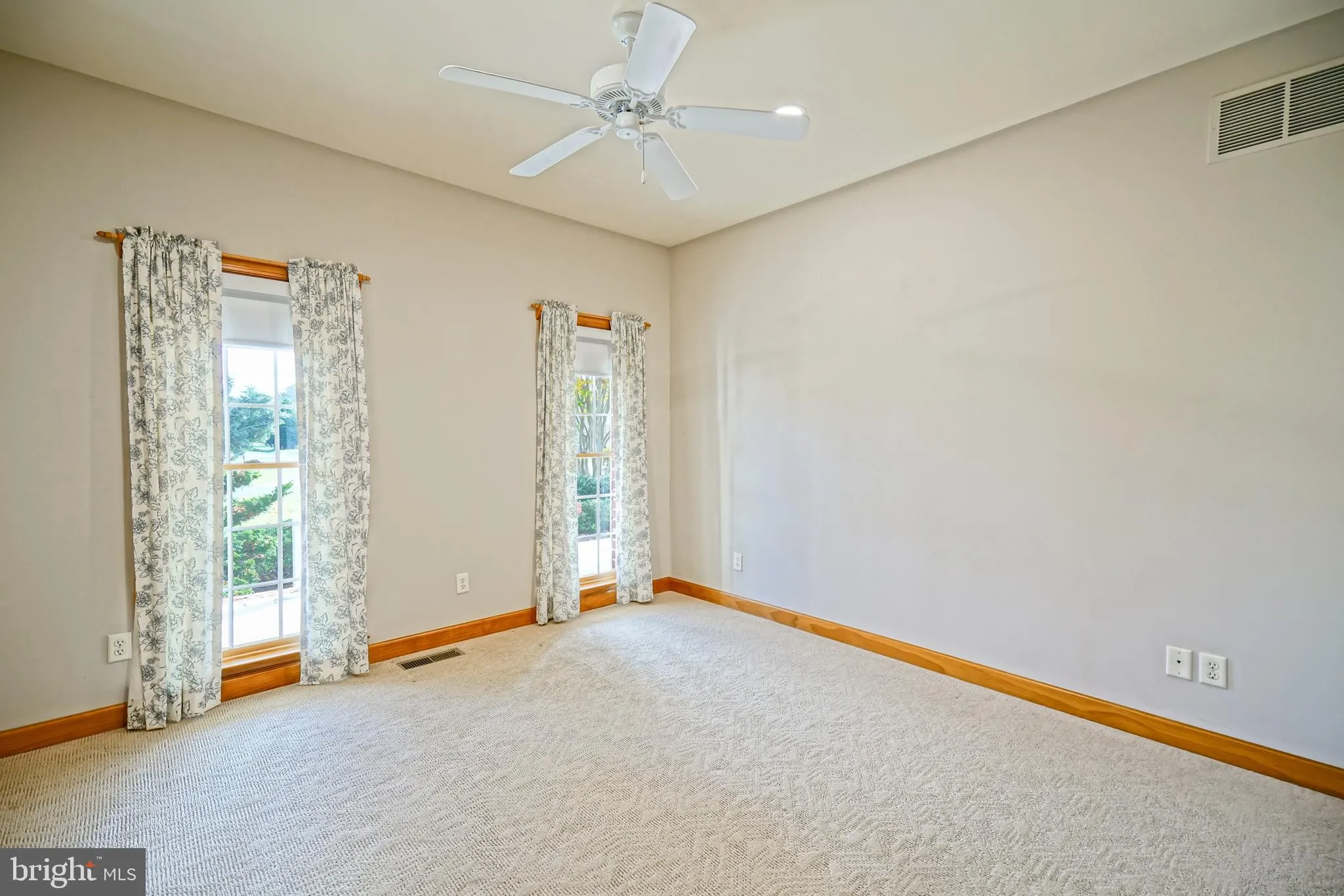 Rehoboth Beach, Delaware 19971, United States, 3 Bedrooms Bedrooms, ,3 BathroomsBathrooms,Residential,Active,247892