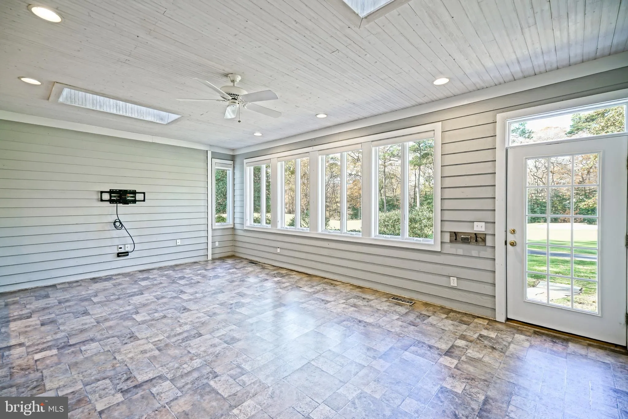 Rehoboth Beach, Delaware 19971, United States, 3 Bedrooms Bedrooms, ,3 BathroomsBathrooms,Residential,Active,247892