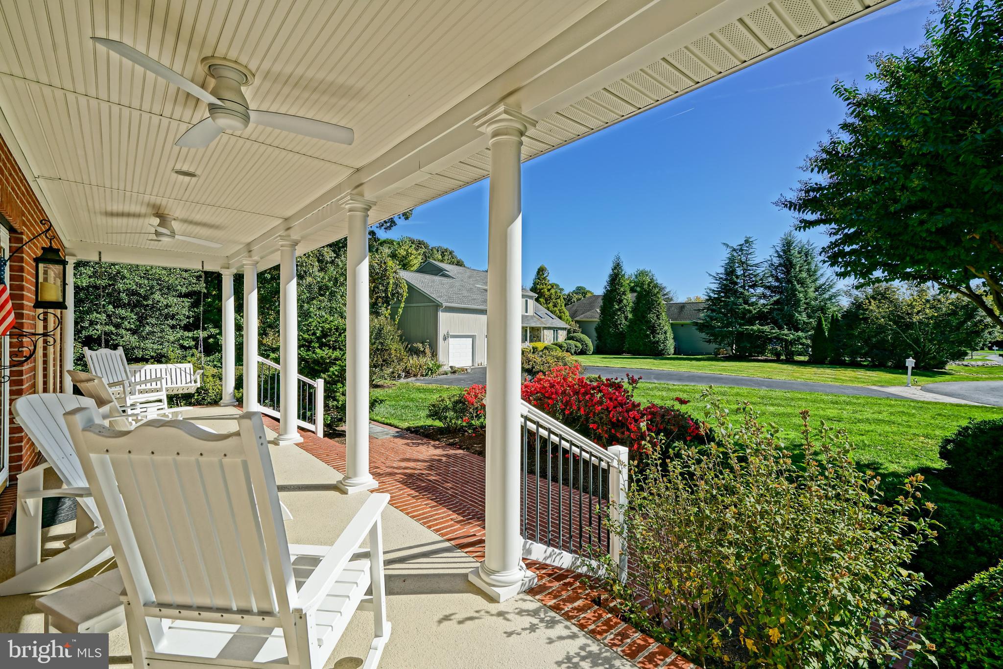 12 BLACK WALNUT COURT