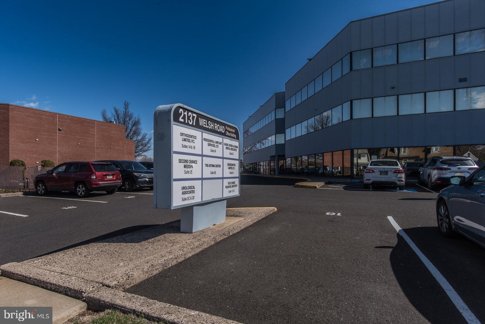 BUSTLETON - Commercial Sale