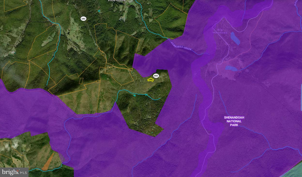 SKYLINE LAKES - Land