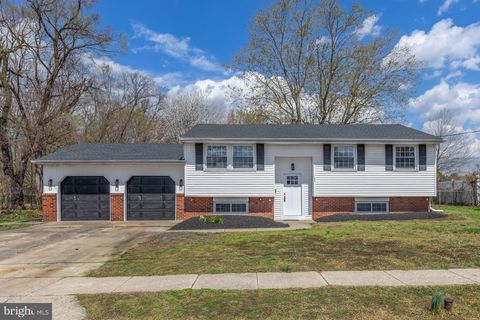 Homes For Sale - 185 Ward Lane<br/> Gloucester County, WILLIAMSTOWN, NJ 08094