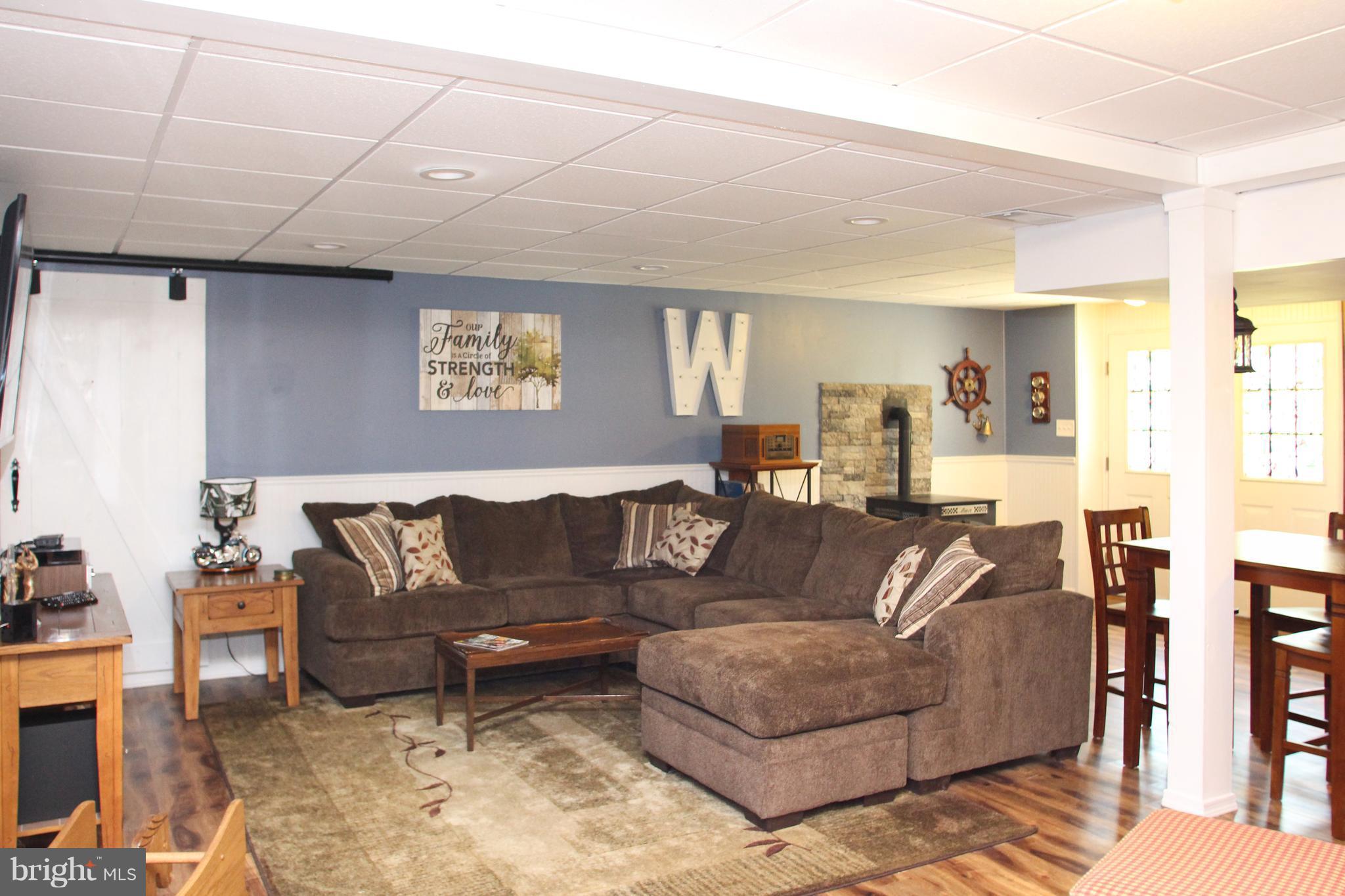 WHITAKER WOODS - Residential