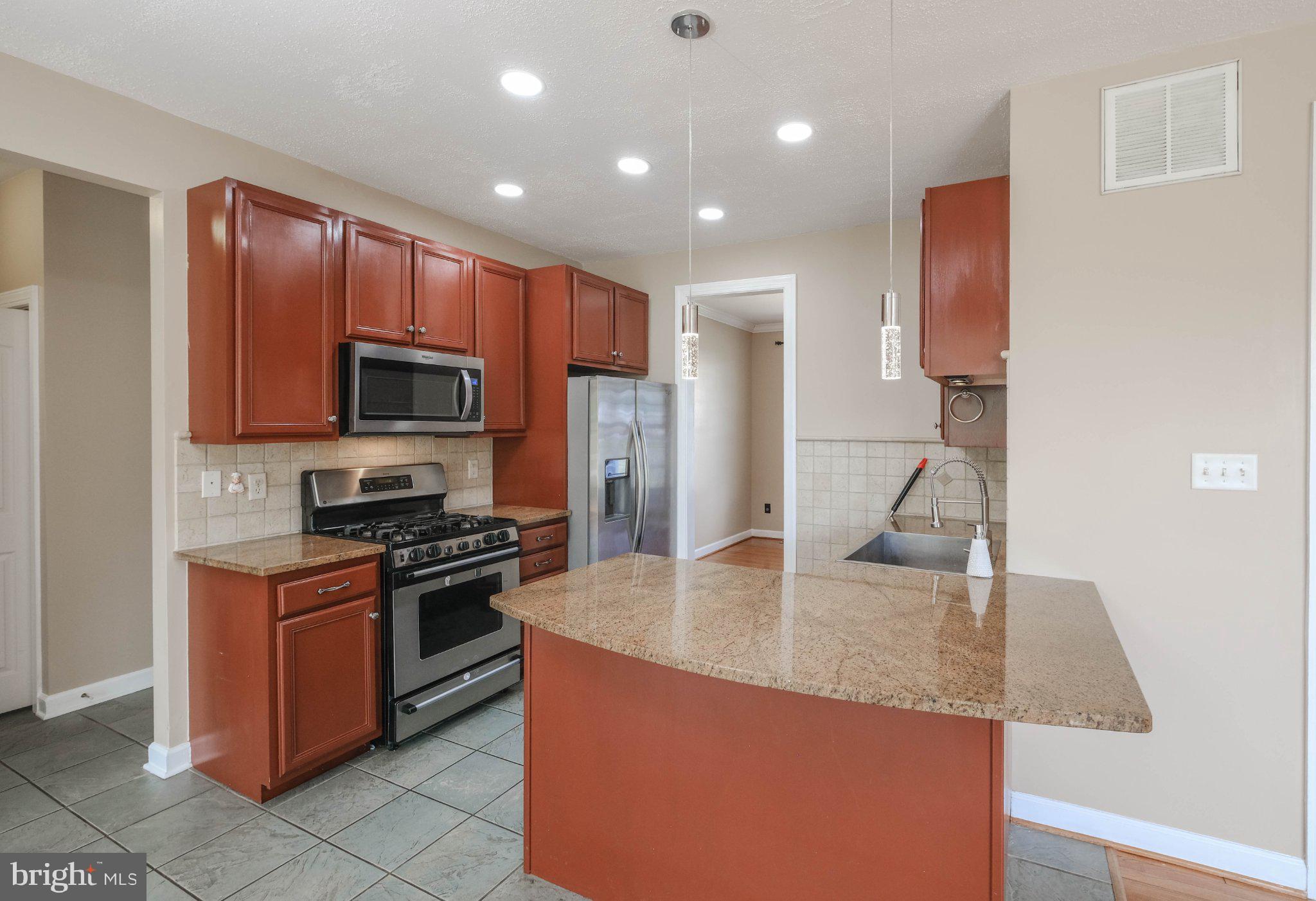 CANTER ESTATES - Residential