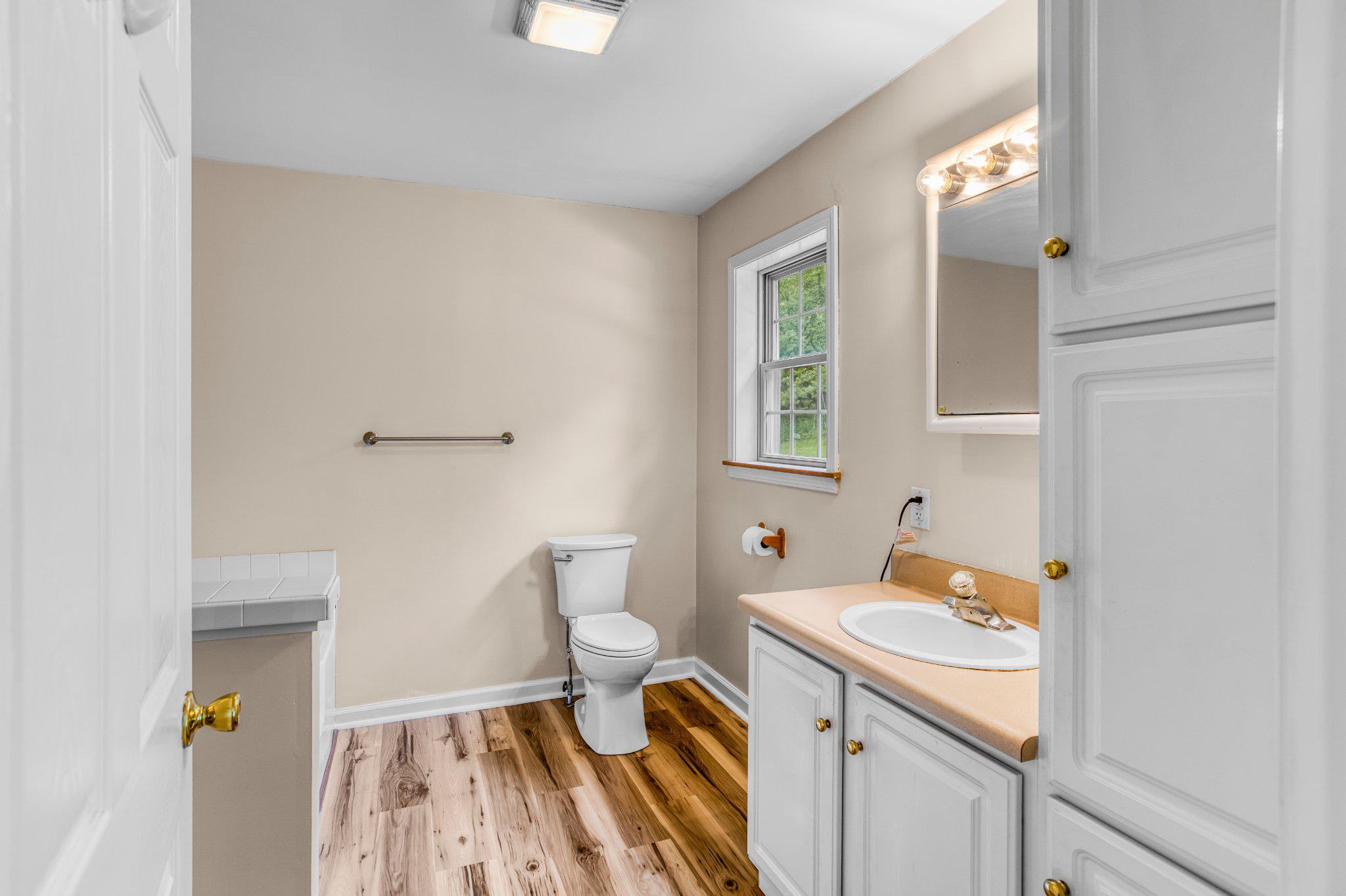 GRANTSVILLE - Residential