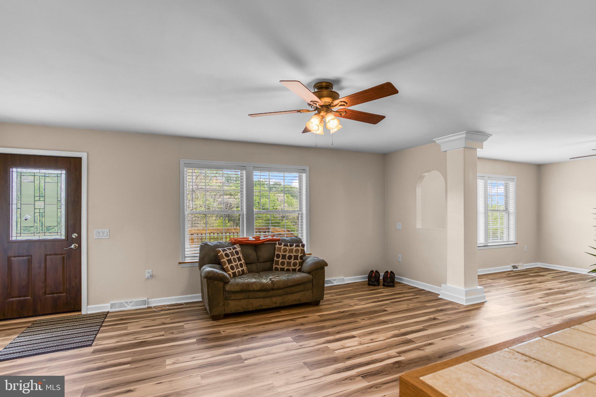 GRANTSVILLE - Residential