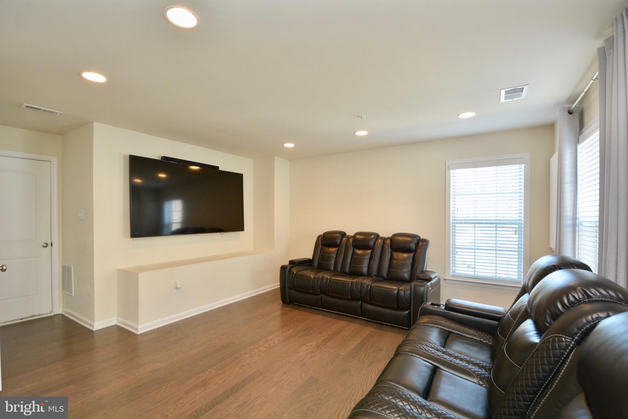 CHADDS FORD LANDING - Residential