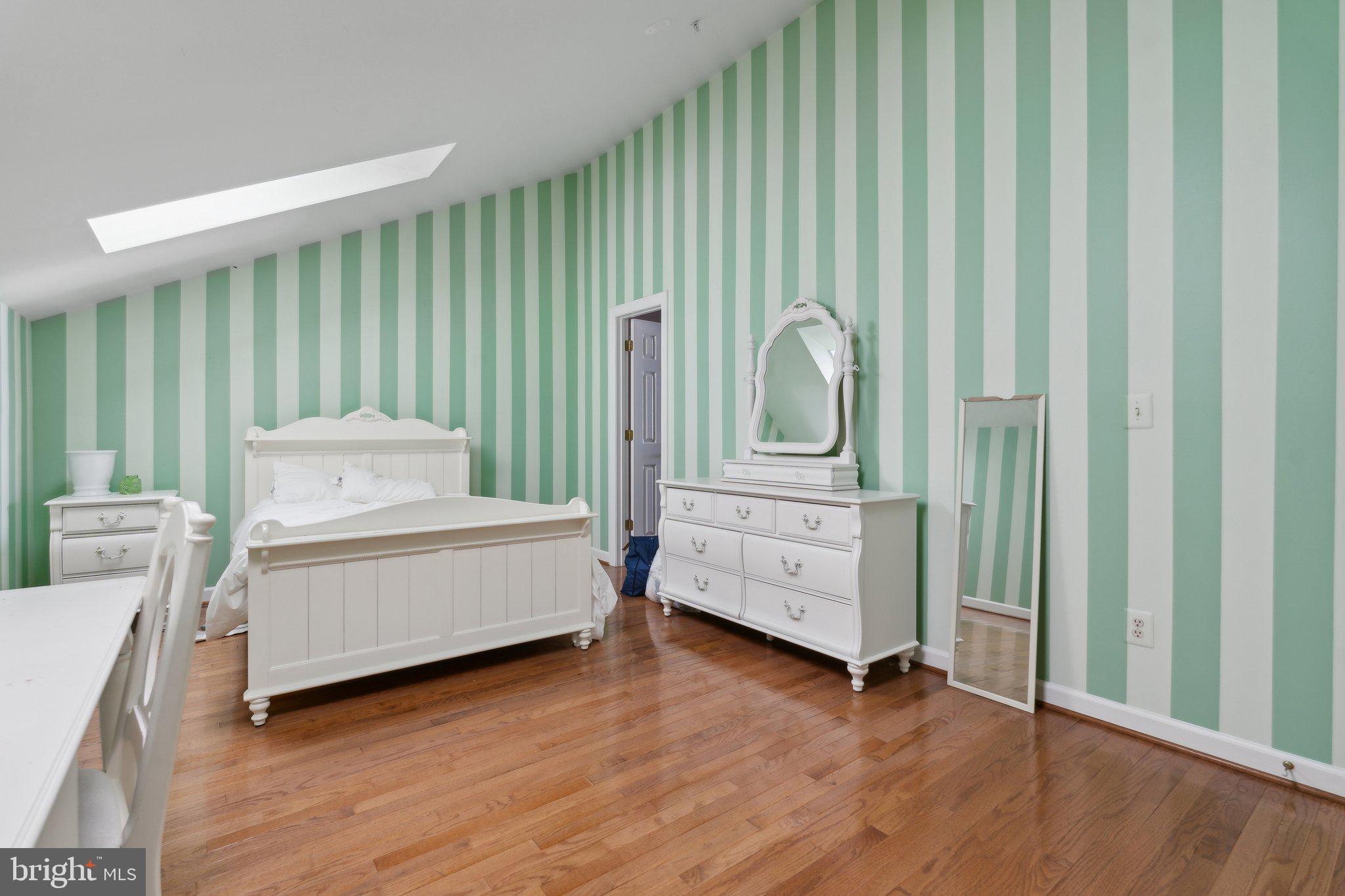 BARRINGTON - Residential