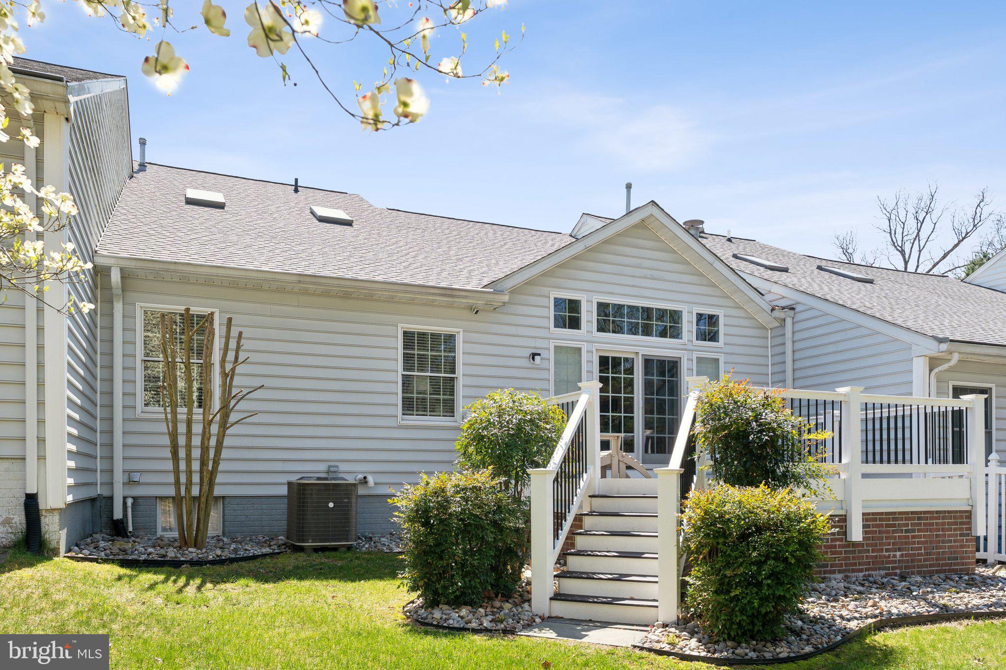BARRINGTON - Residential