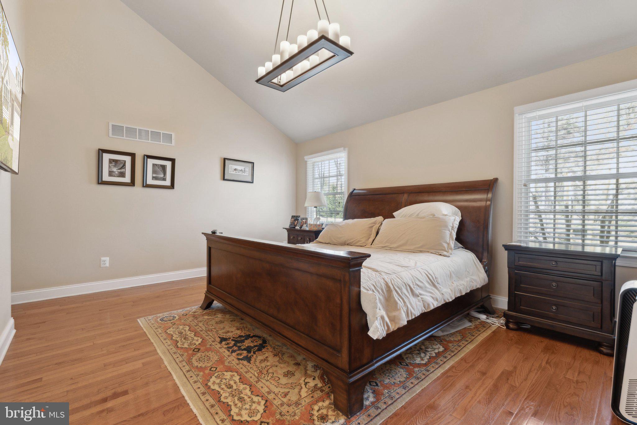 BARRINGTON - Residential