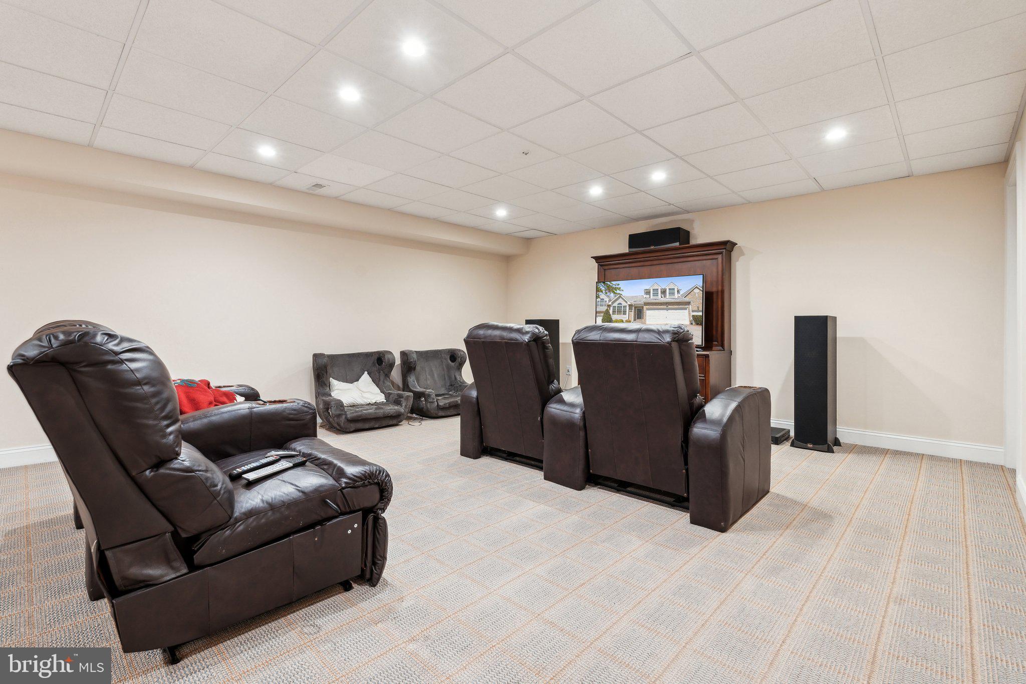BARRINGTON - Residential