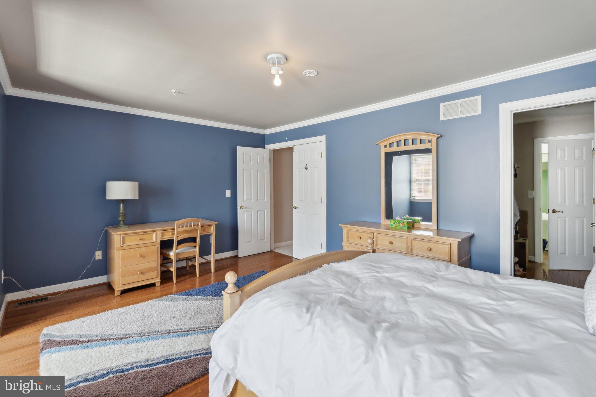 BARRINGTON - Residential