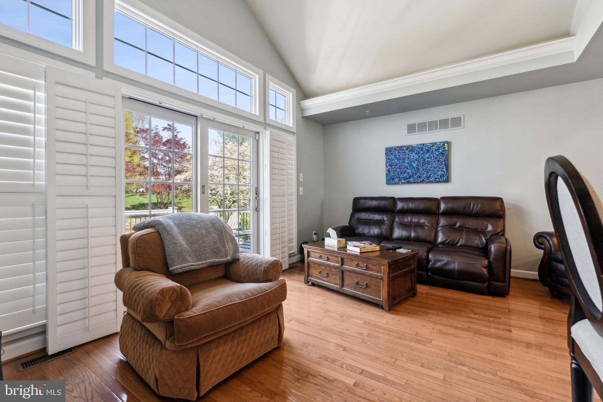 BARRINGTON - Residential