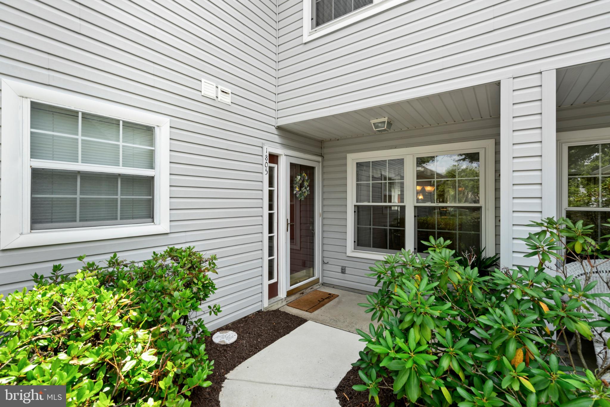 1805 LYNBROOKE DRIVE
