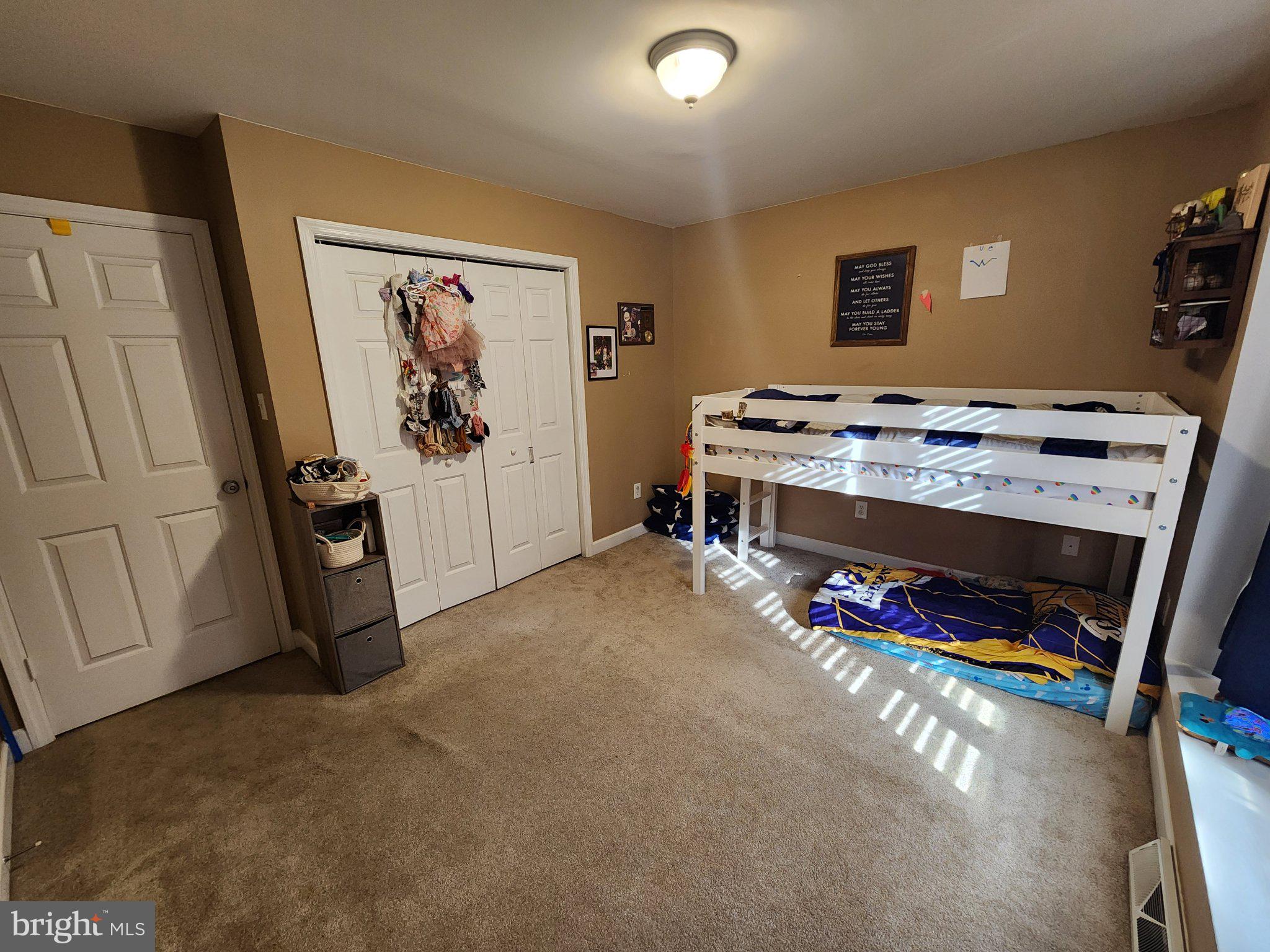 PARKSIDE ESTATES - Residential