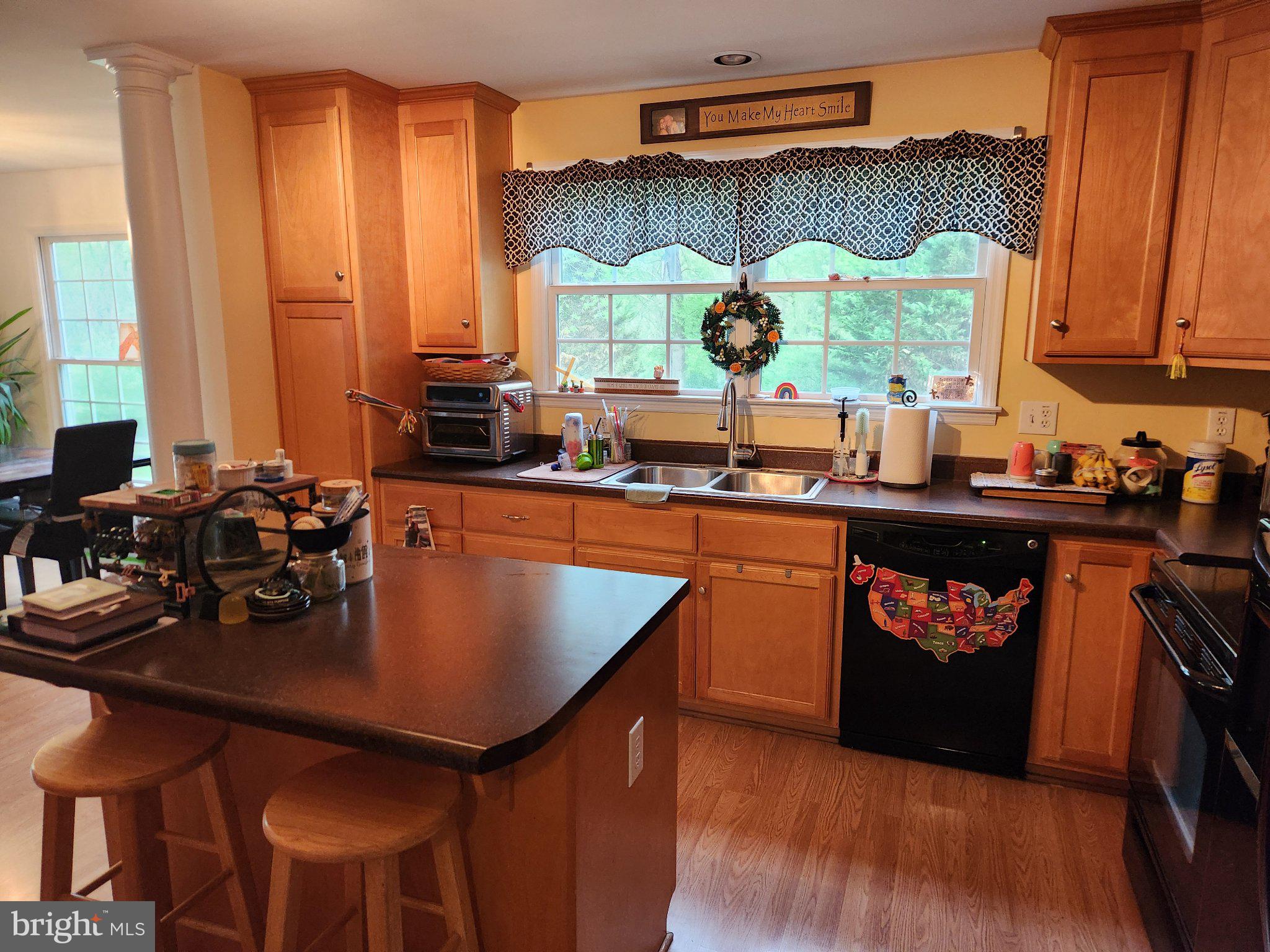 PARKSIDE ESTATES - Residential