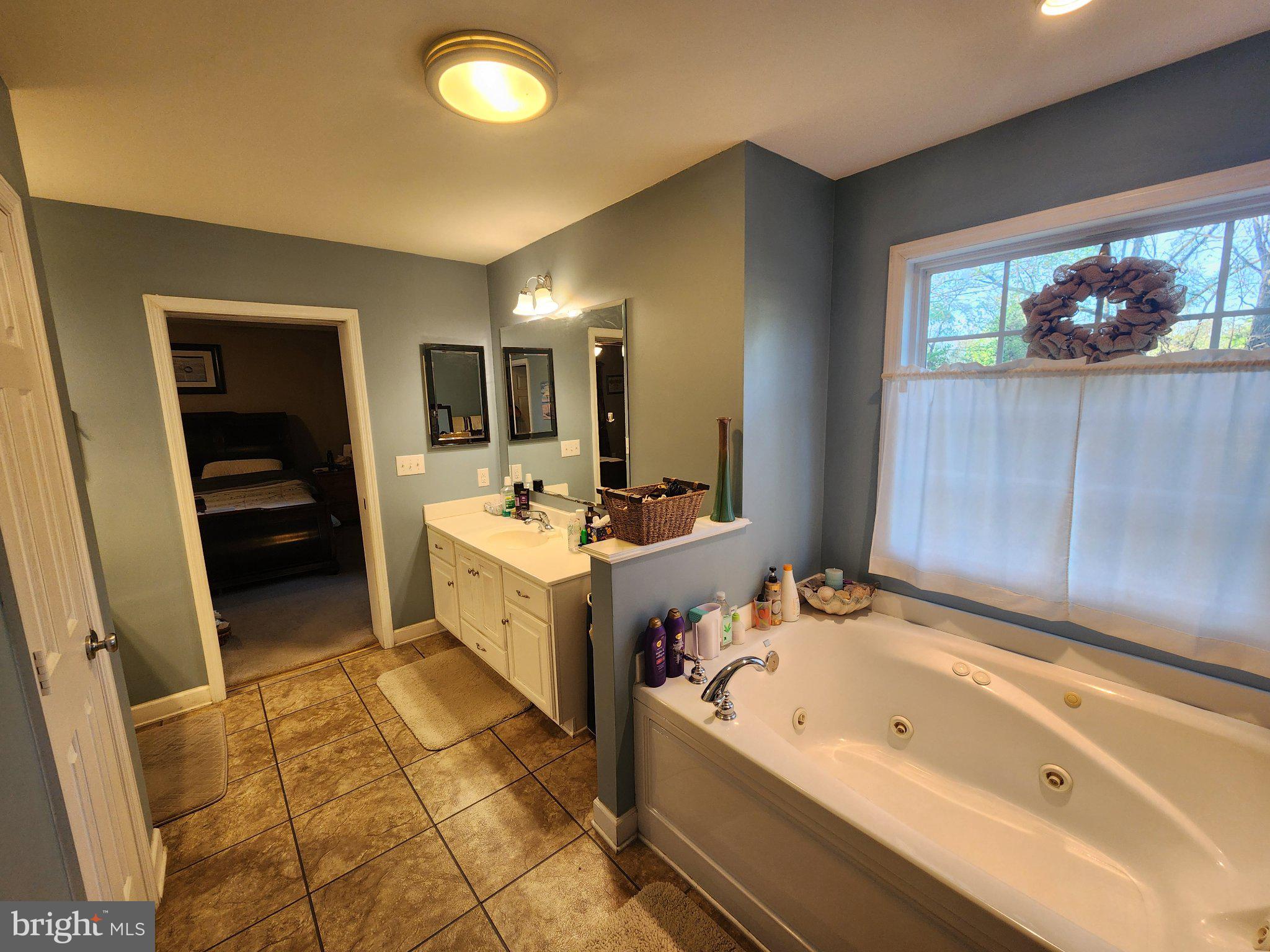 PARKSIDE ESTATES - Residential