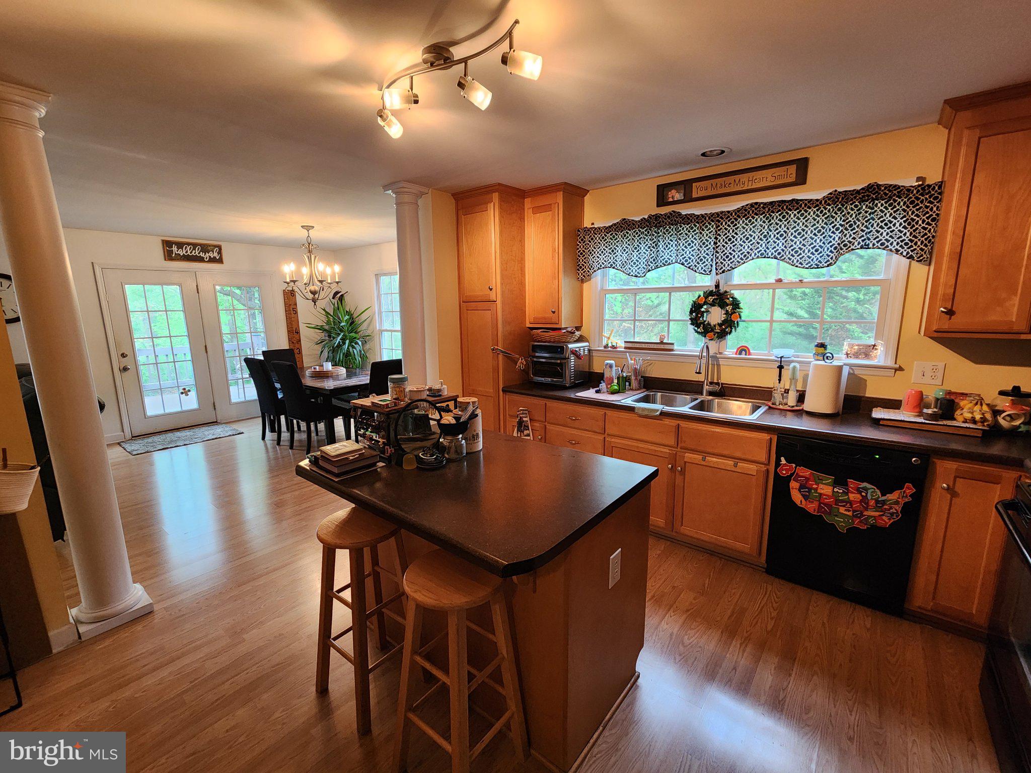 PARKSIDE ESTATES - Residential