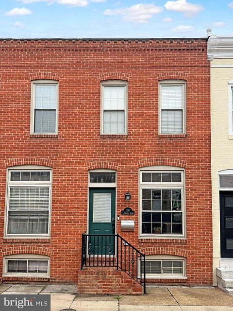 Townhouse For Sale - 310 S Bouldin Street<br/> BALTIMORE, MD 21224