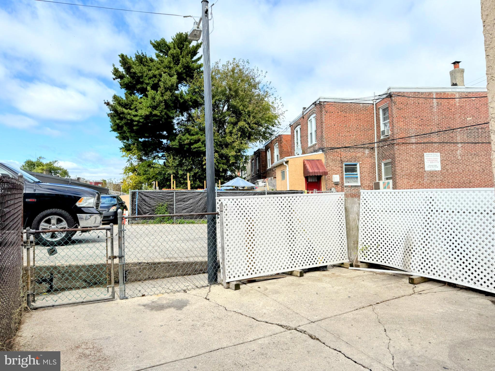 FRANKFORD - Residential Income