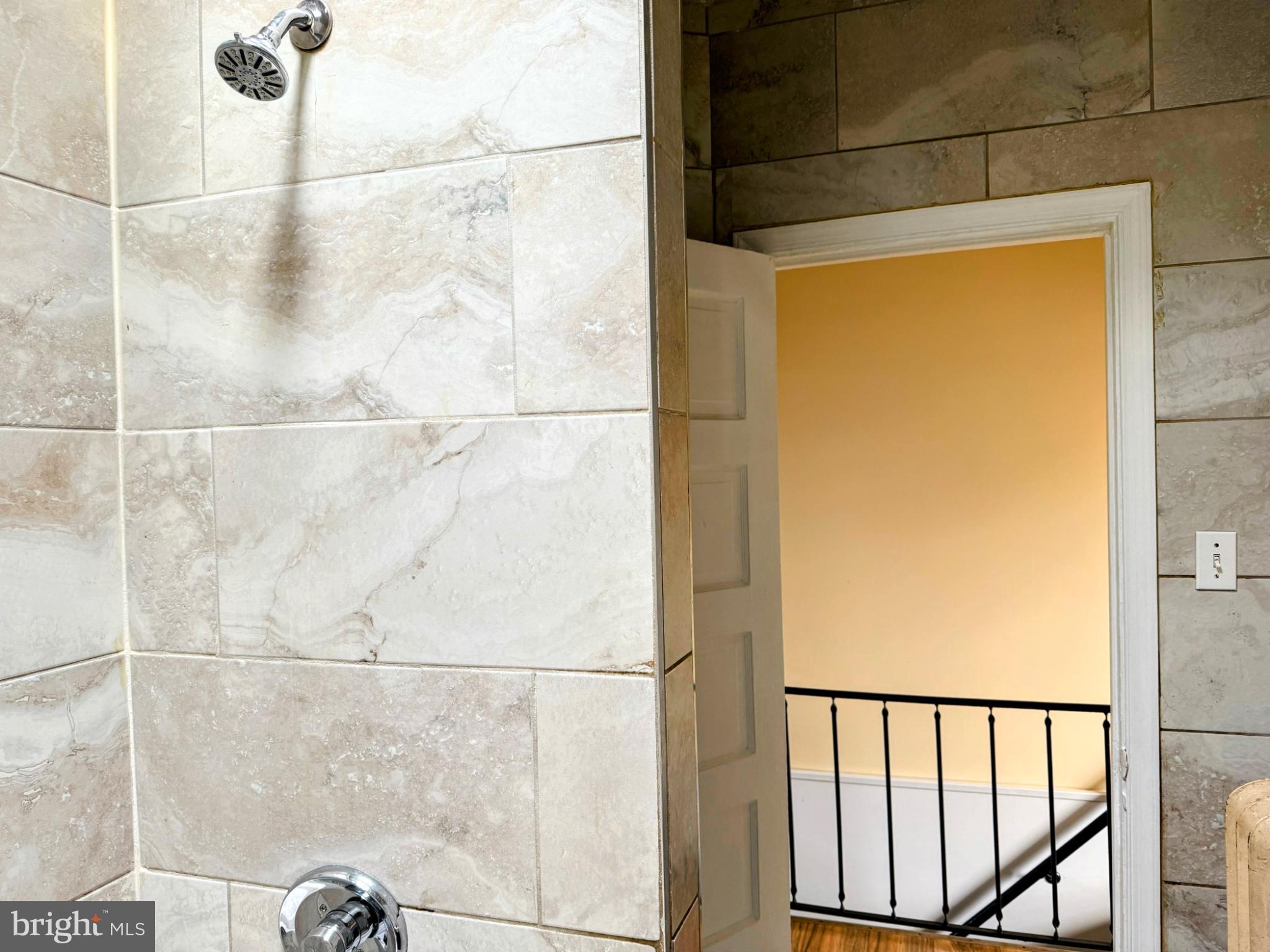 FRANKFORD - Residential Income