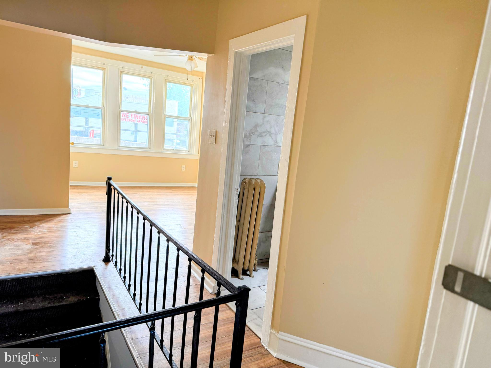 FRANKFORD - Residential Income