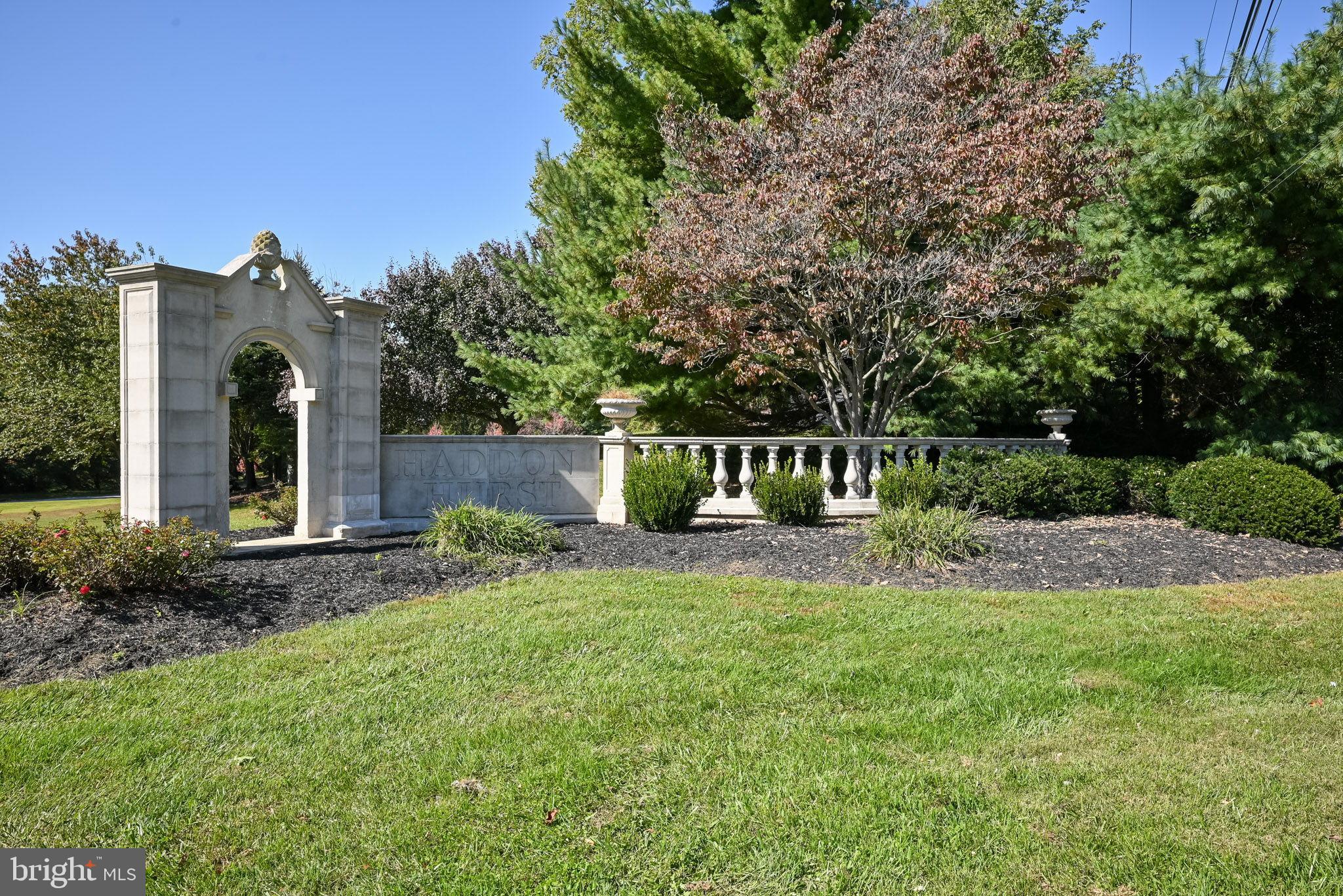 HADDON HURST - Residential