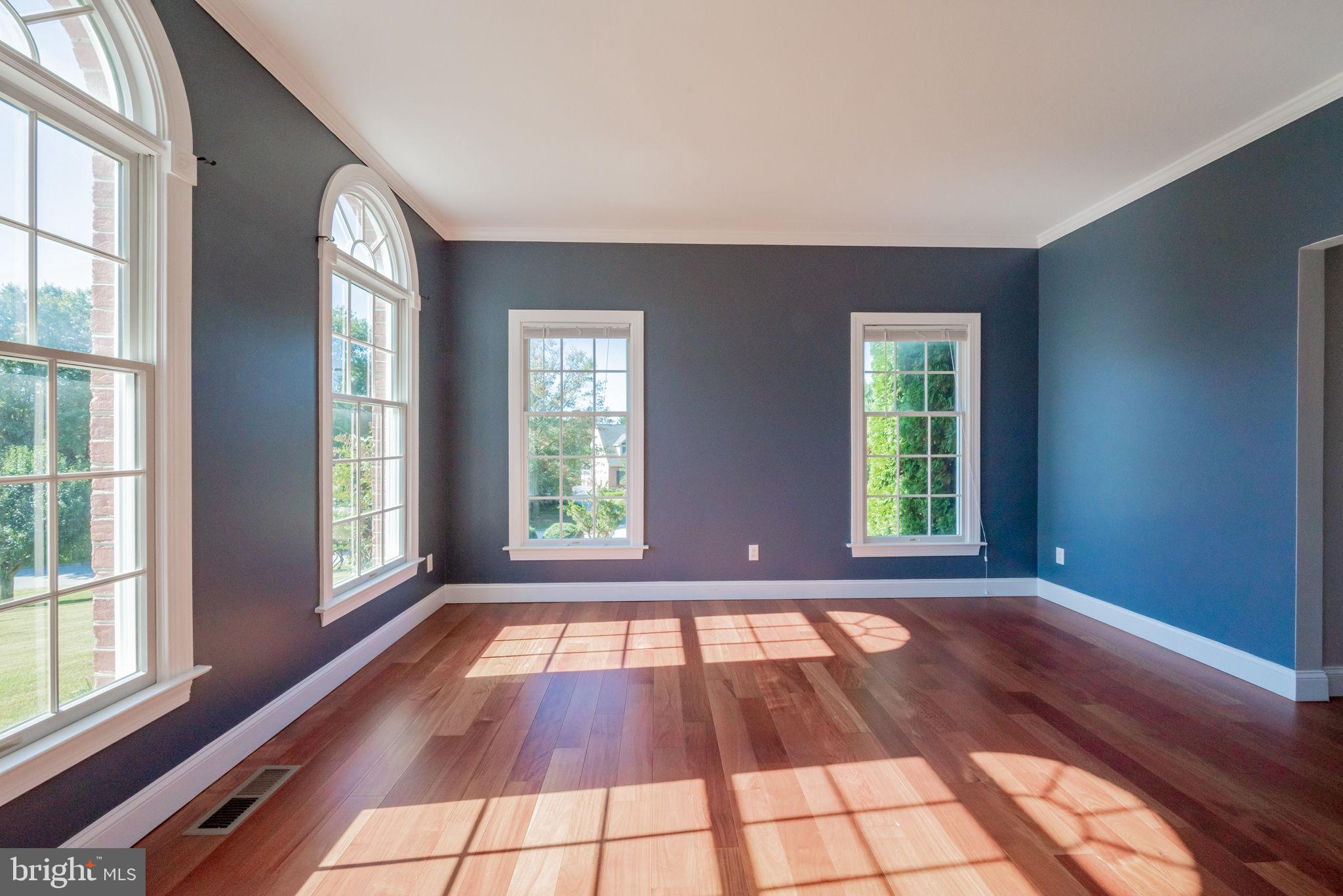 HADDON HURST - Residential