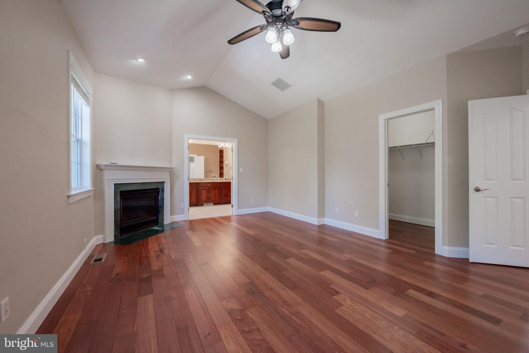 HADDON HURST - Residential