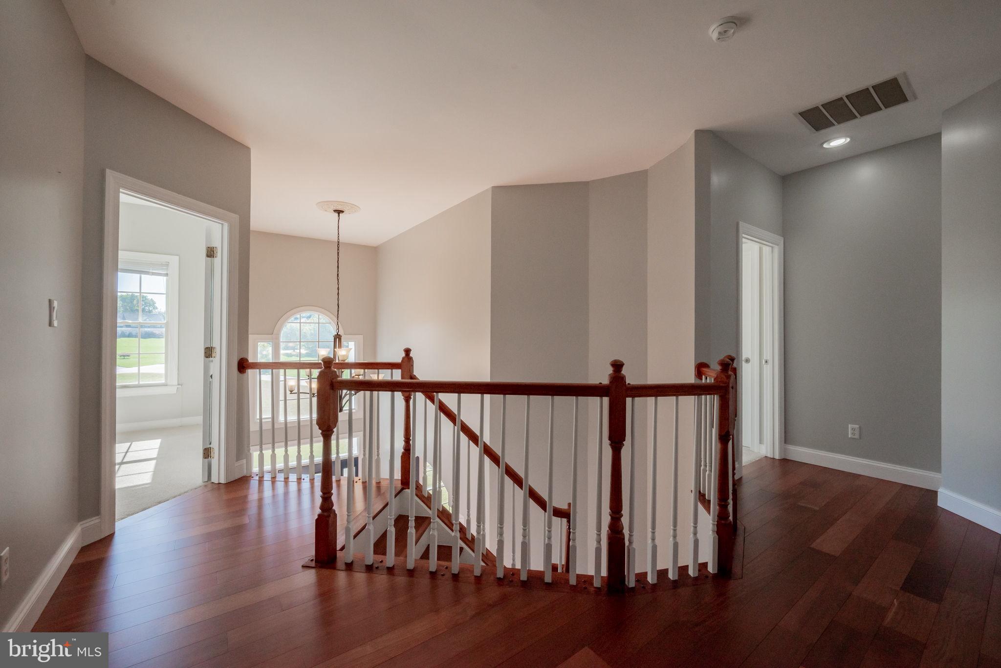 HADDON HURST - Residential