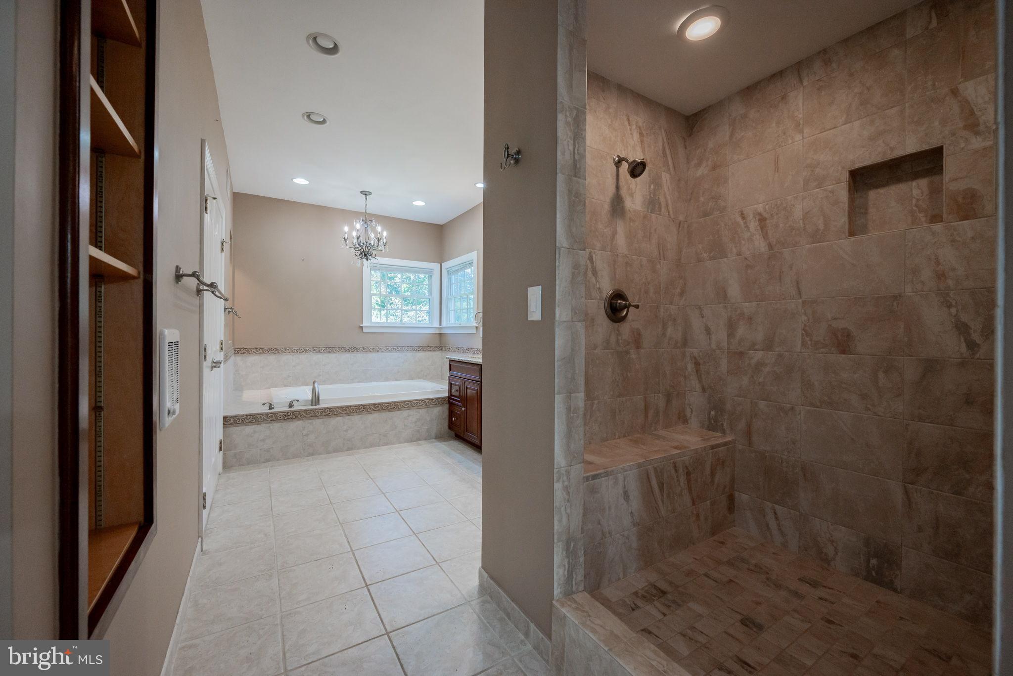 HADDON HURST - Residential